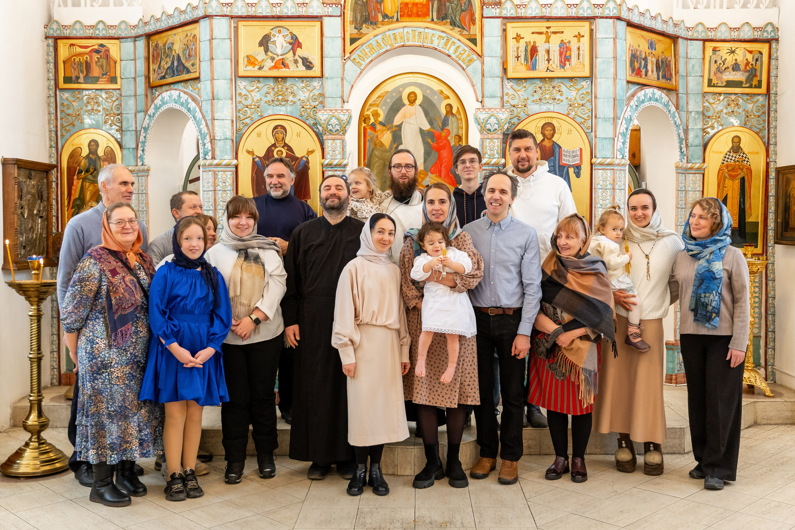 Таинство крещения. Фотограф FOTOBANKA