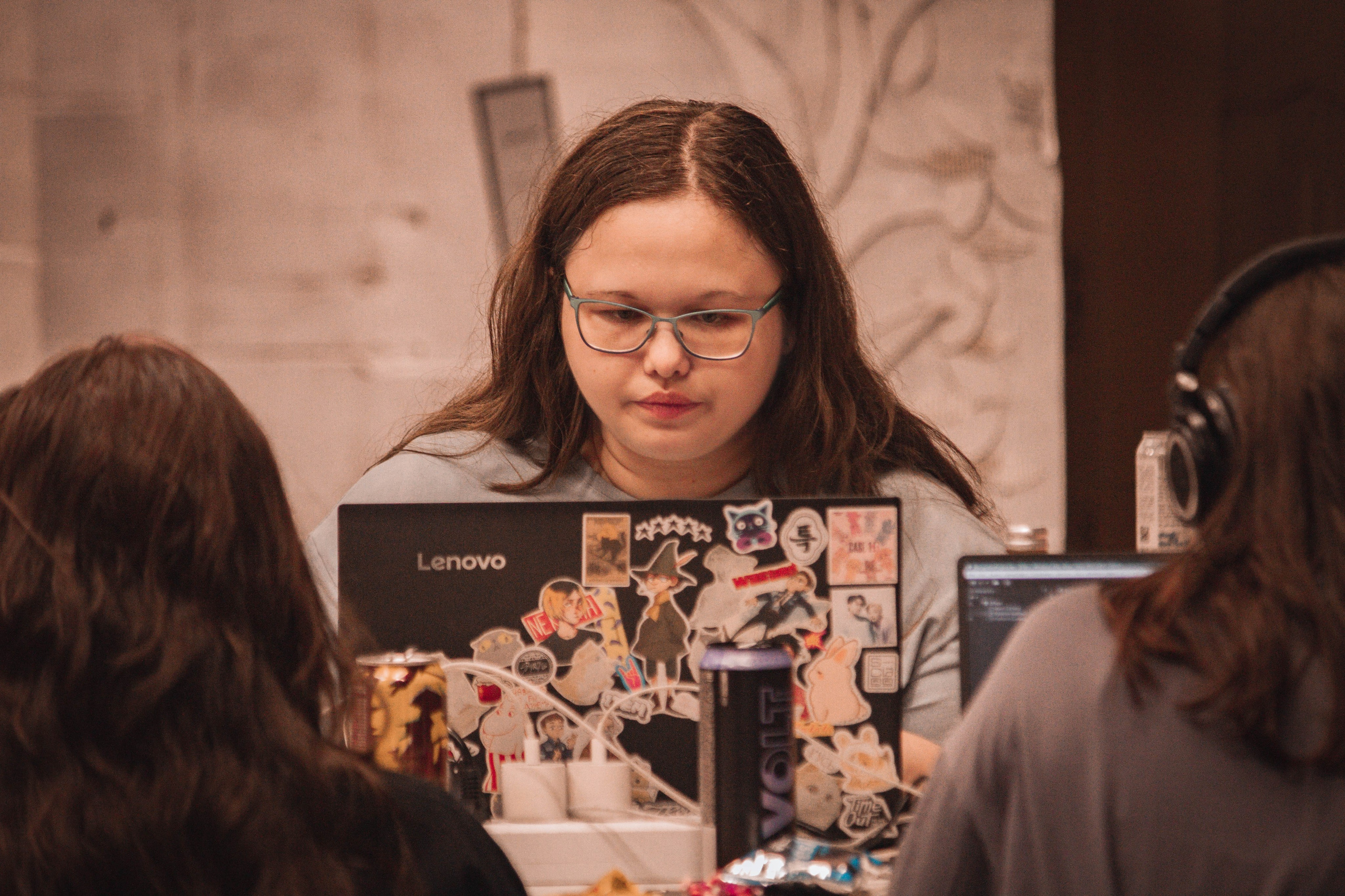 ЖЕНСКИЙ ГЕЙМДЖЕМ — Творческий сбор разработчиц. Создадим шедевр? Виталина и её фотоискусство