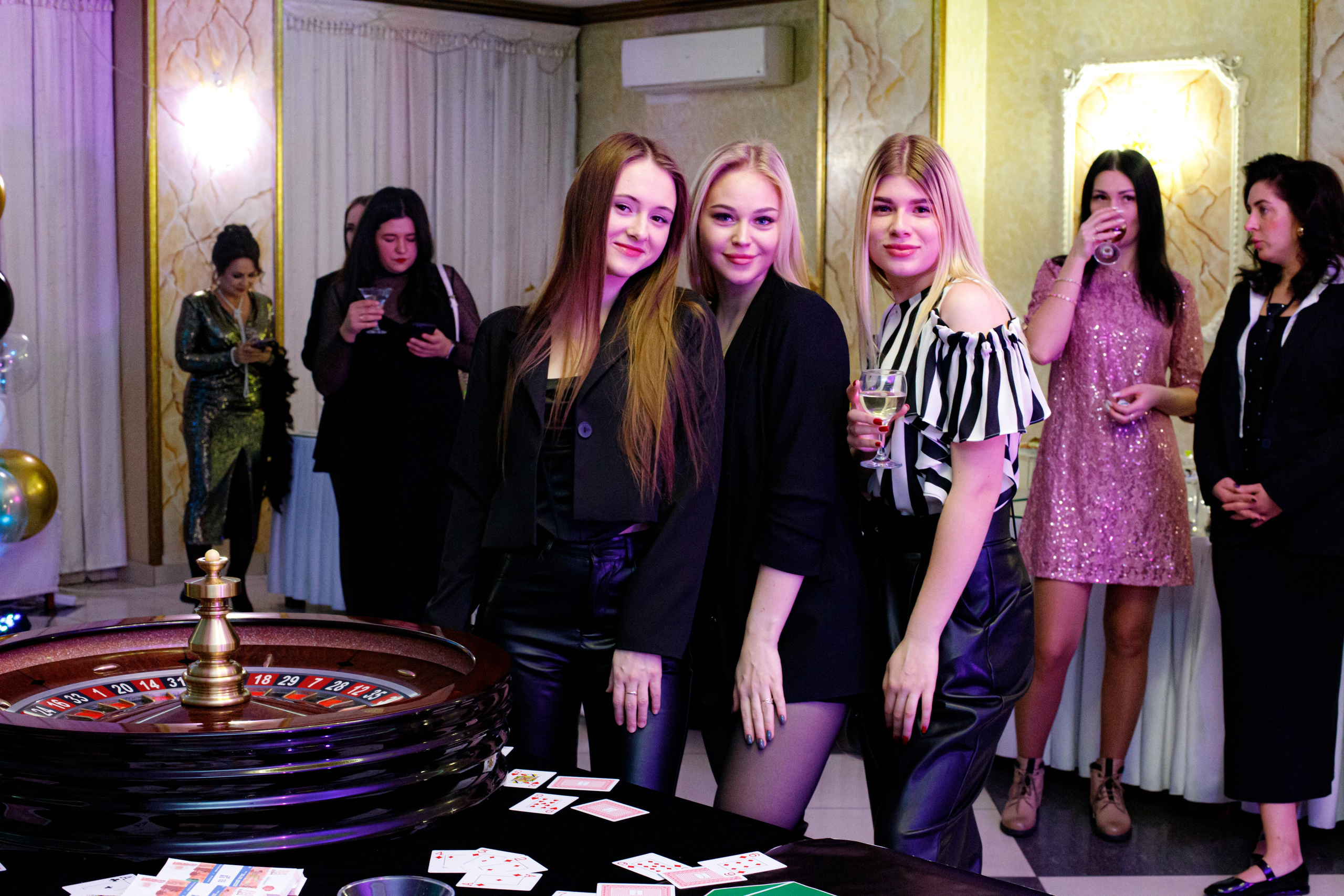 ELOSMED. Photokarish