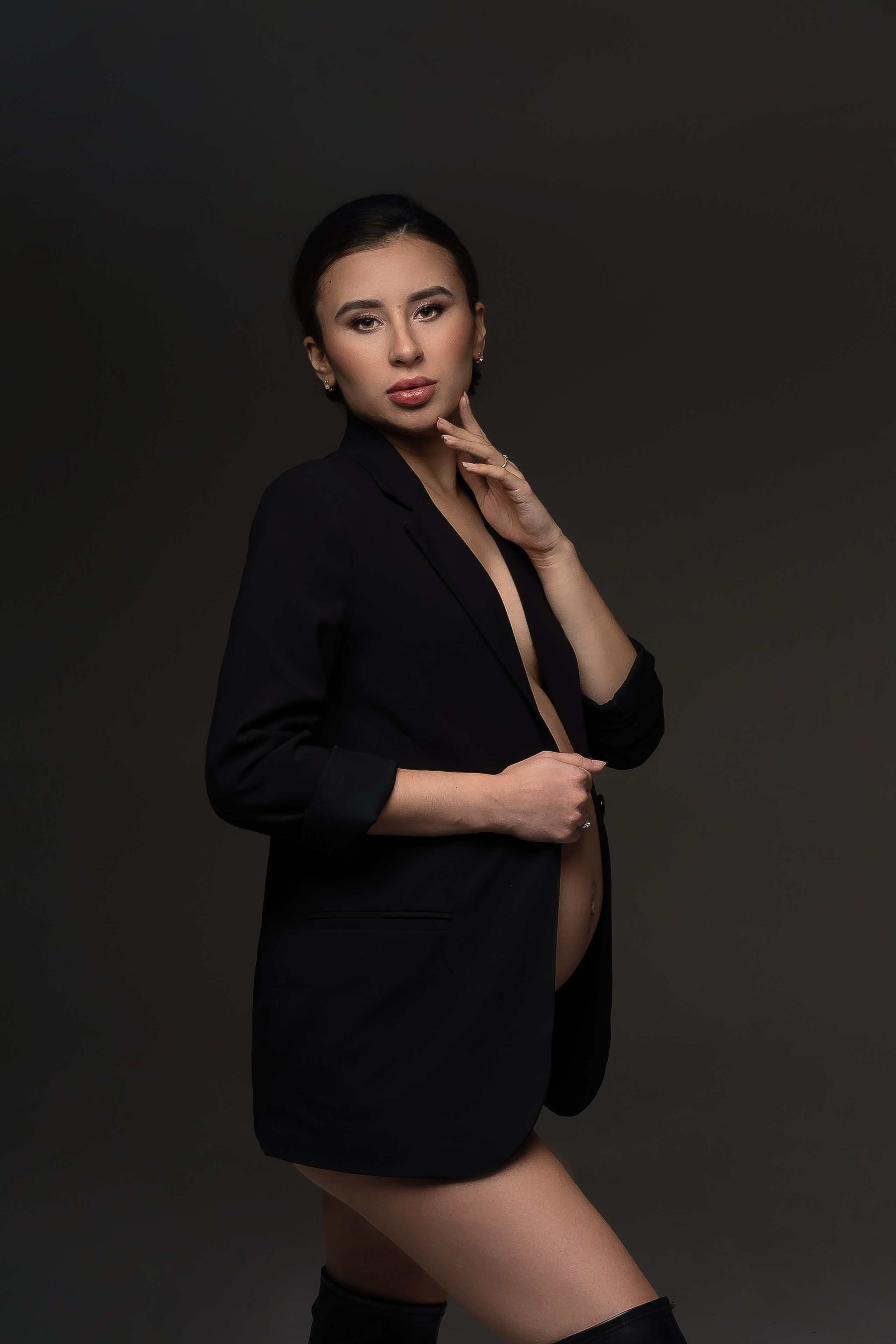 Фотосессии беременности в стиле VOGUE Казань. Фотограф беременности в Казани Ольга Андронова