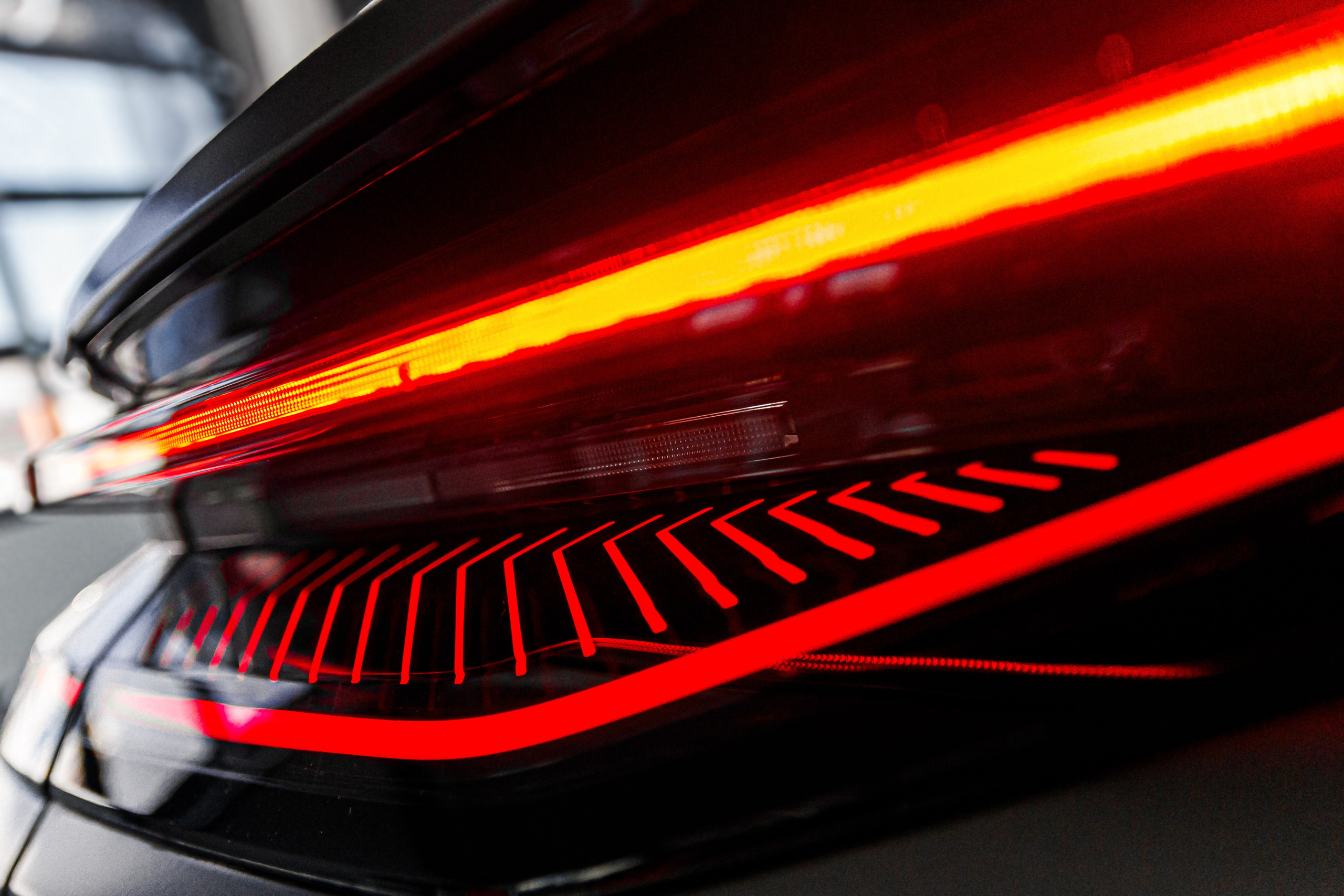 Джили Центр Минск. Свадебный фотограф Минск, Фаниполь, Беларусь Кирилл Напреев