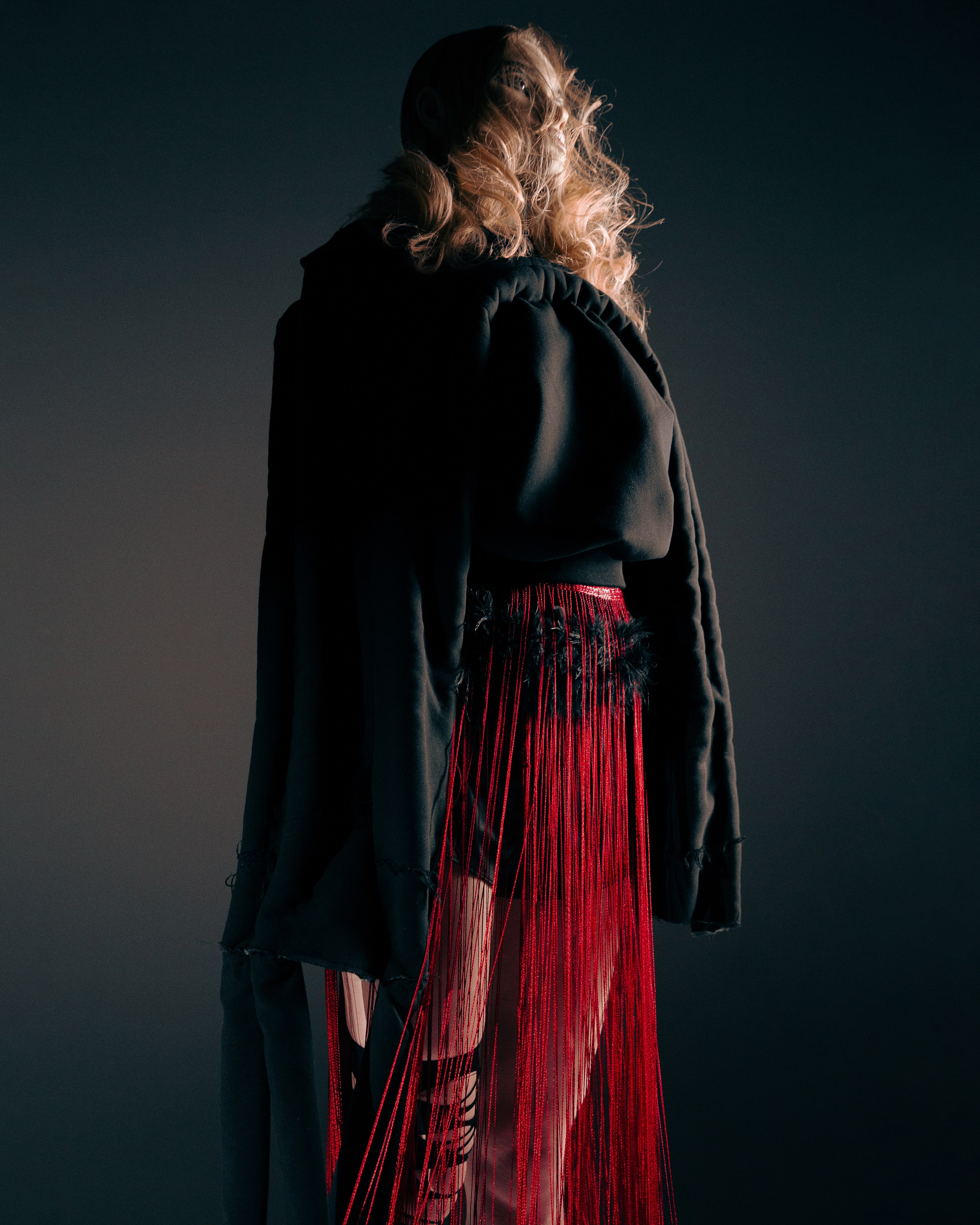 Красная линия | The Red Line. Портретный и репортажный фотограф в Астане Роман Григоров