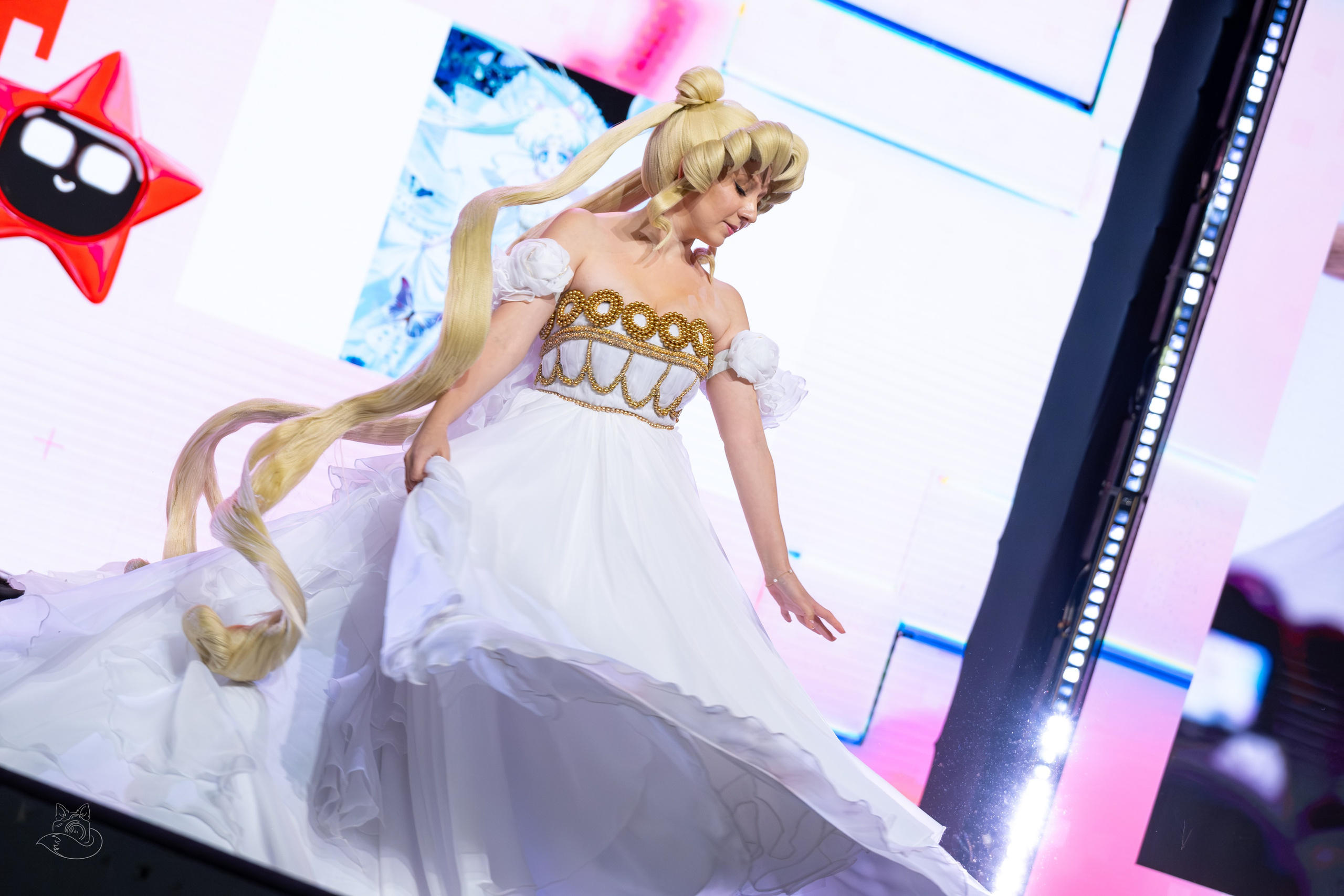 Сцена РЭД ЭКСПО 2024. Косплей фотограф