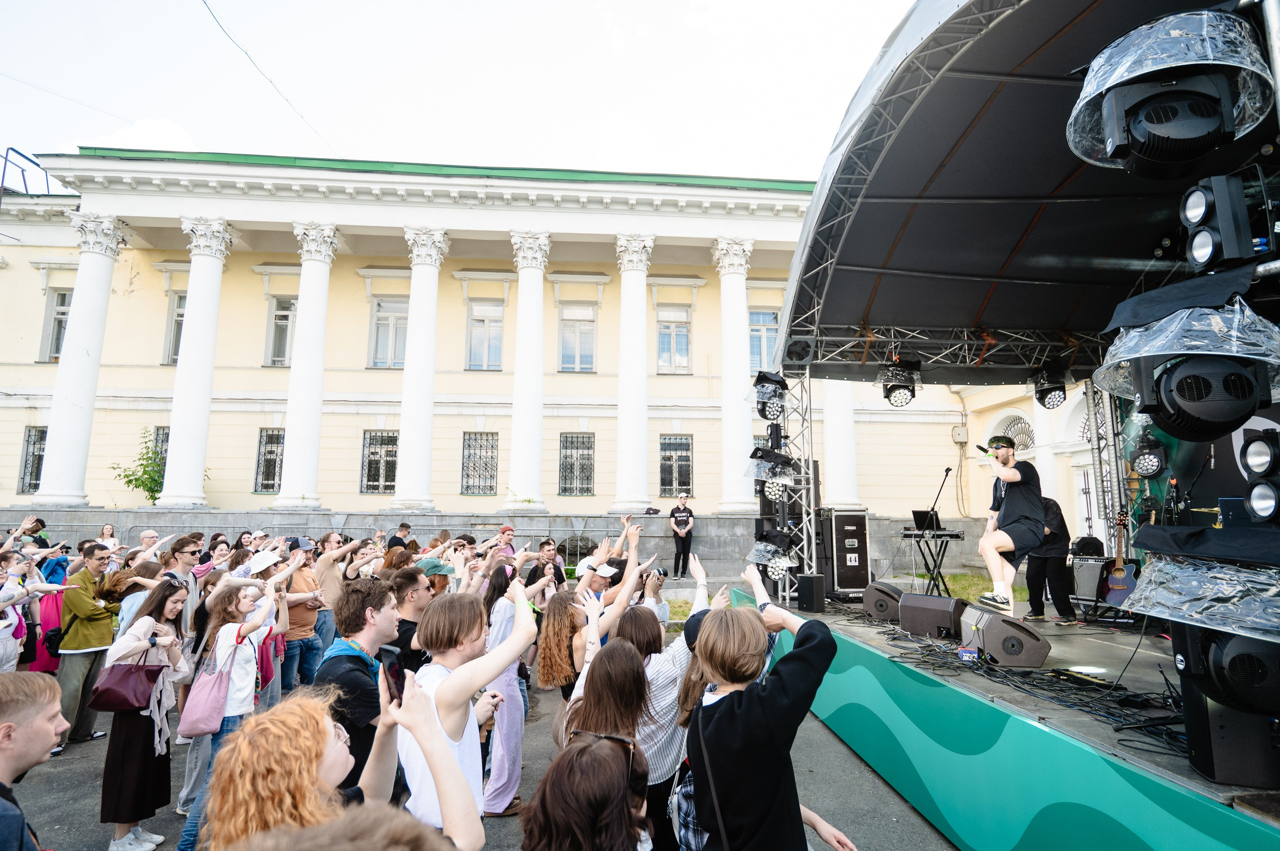 Стереолето Екатеринбург. Харитоновский парк. Репортажный и концертный фотограф Алексей Патентный в Екатеринбурге