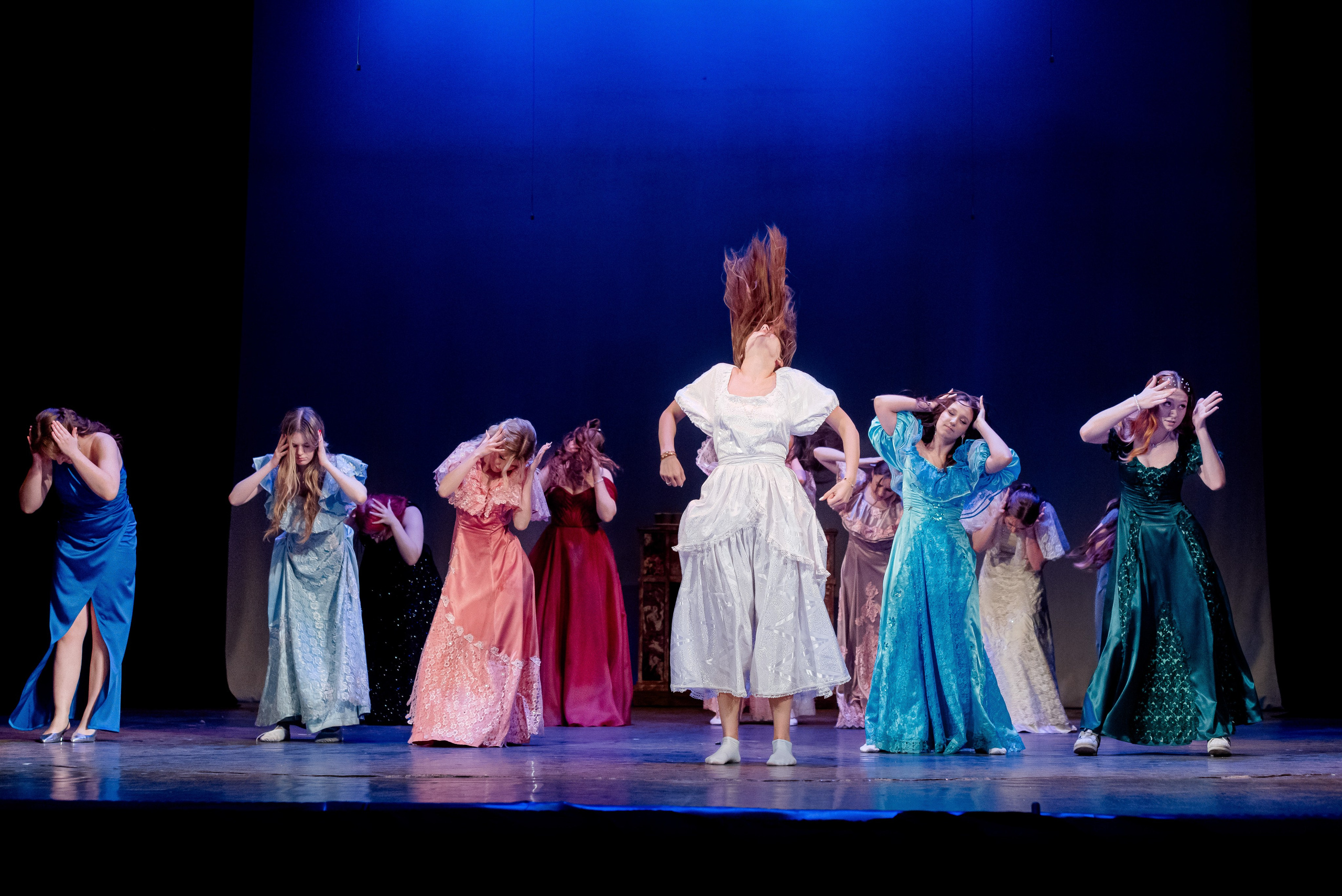 5 Лицей. Музкомедия. Хиллтон. Фотограф в Волгограде и Волжском Александр Горбань