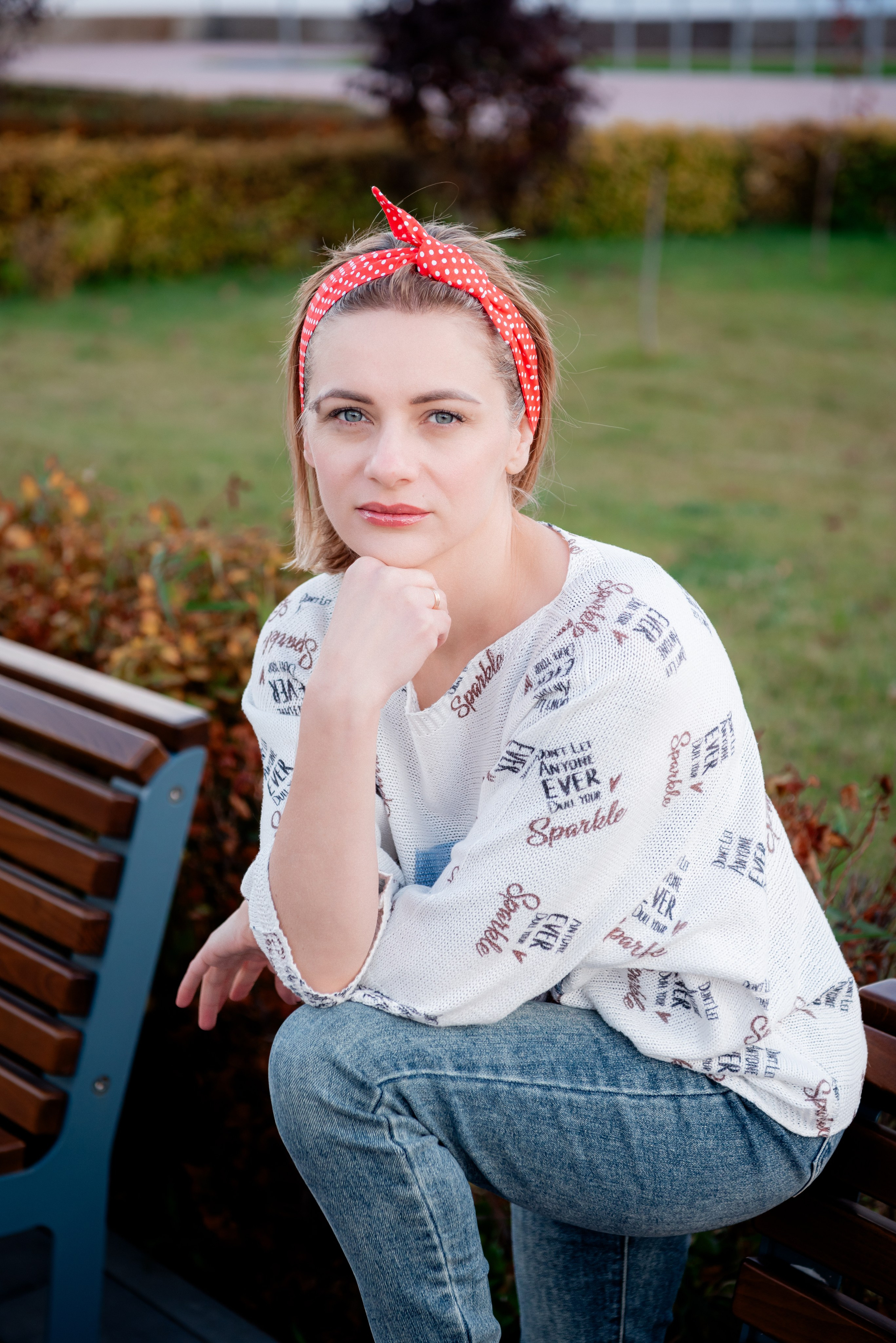 Фотосессия для яркой девушки Лилии на набережной Волгограда. Фотограф в Волгограде и Волжском Александр Горбань