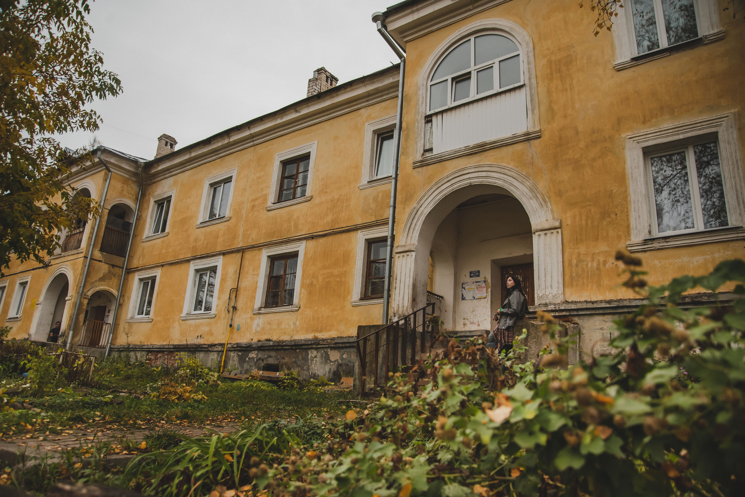 Падик и двор. Свадебный и портретный фотограф lifestyle