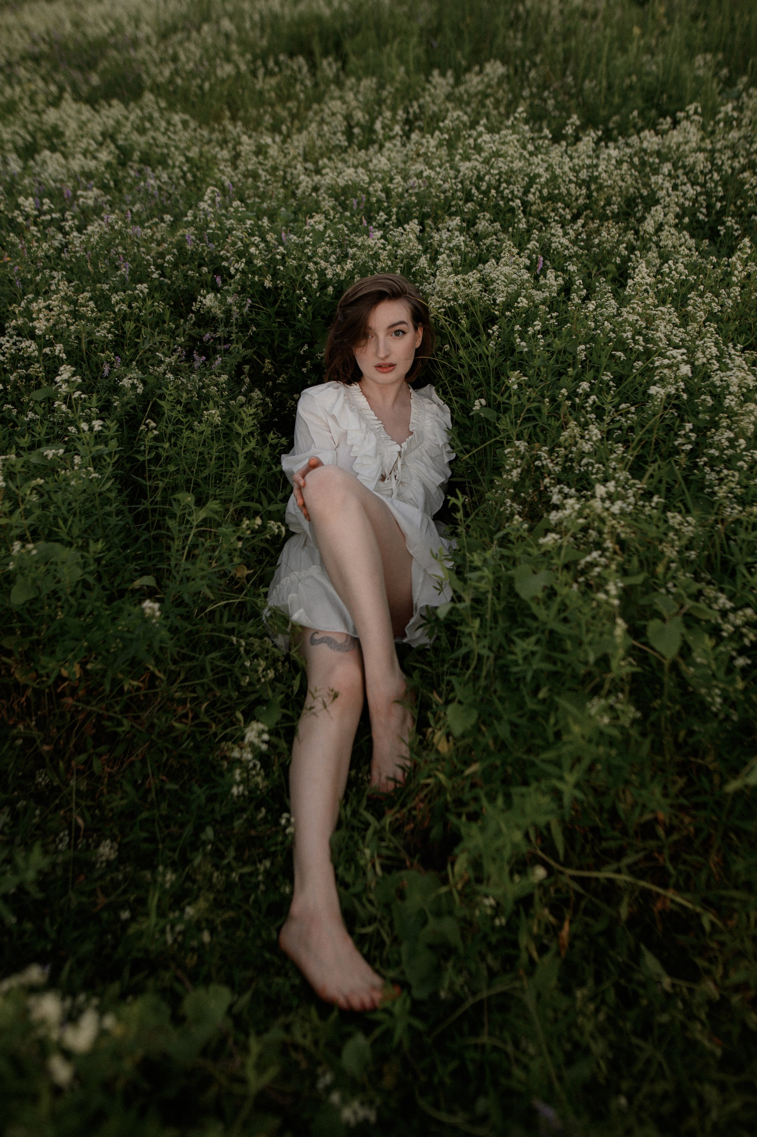 Полина и поле. Www.ostermiller.ru