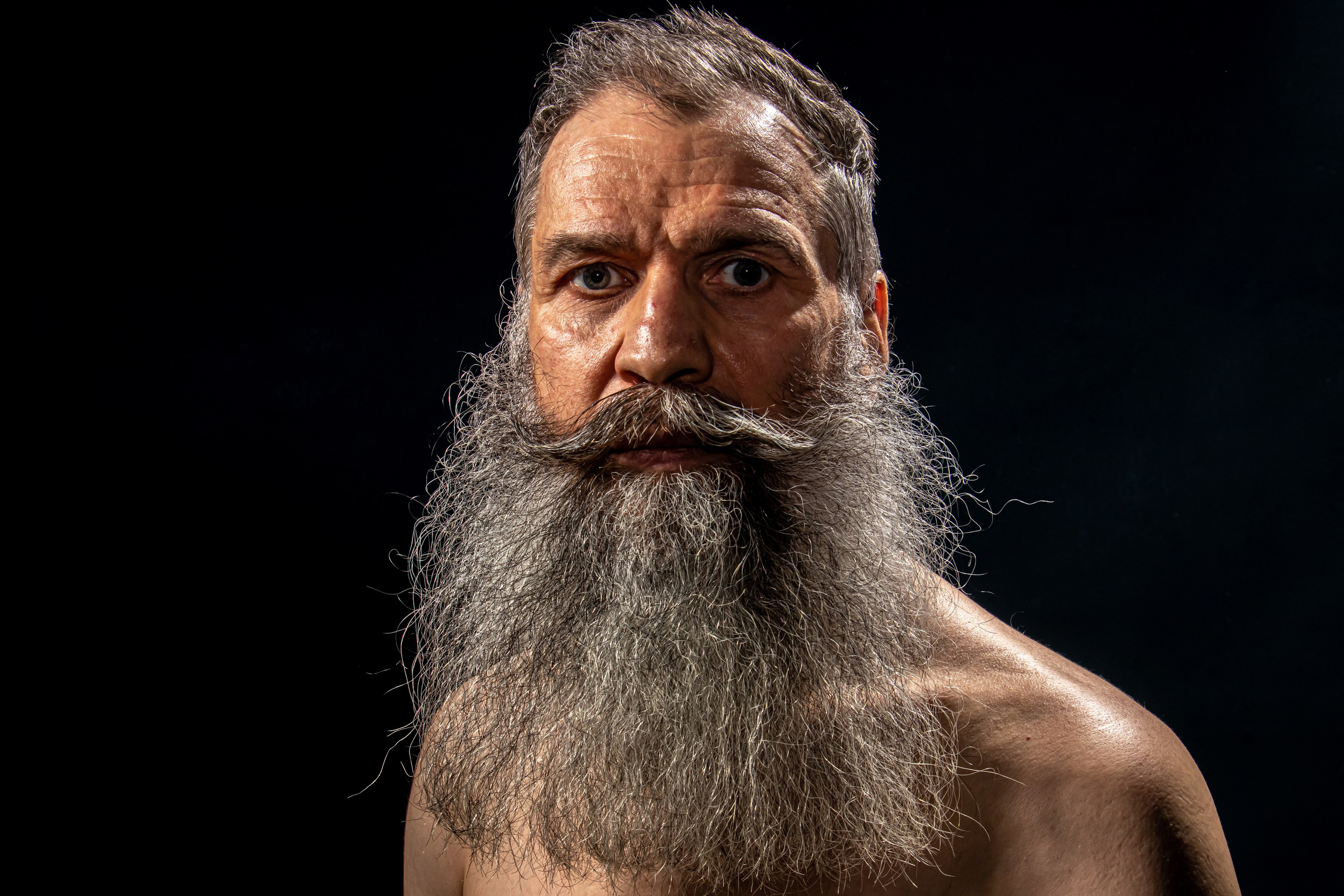 МУЖСКОЙ ПОРТРЕТ. Фотограф Владимир Роля