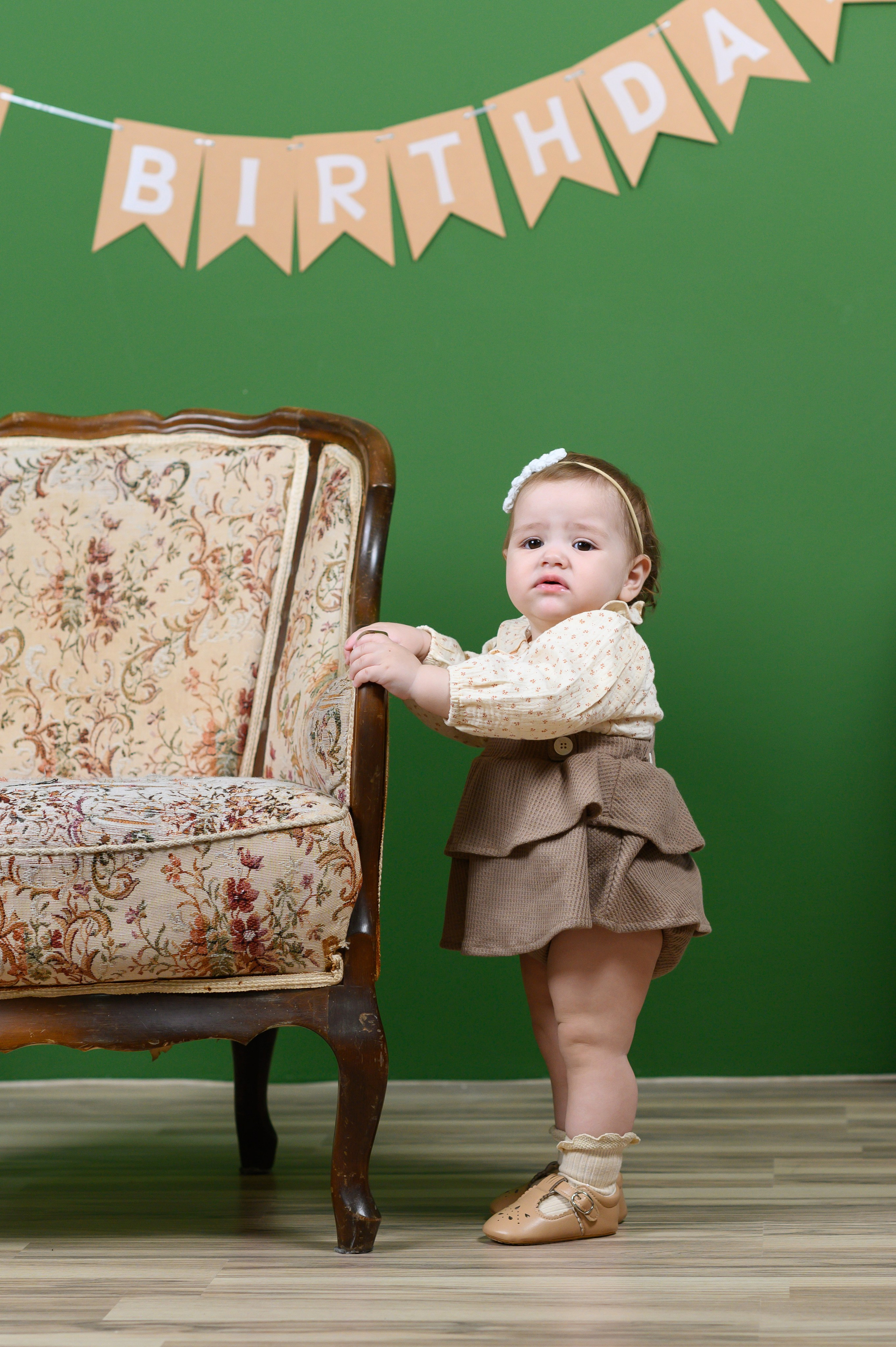 Годик. Детский фотограф Абхазия