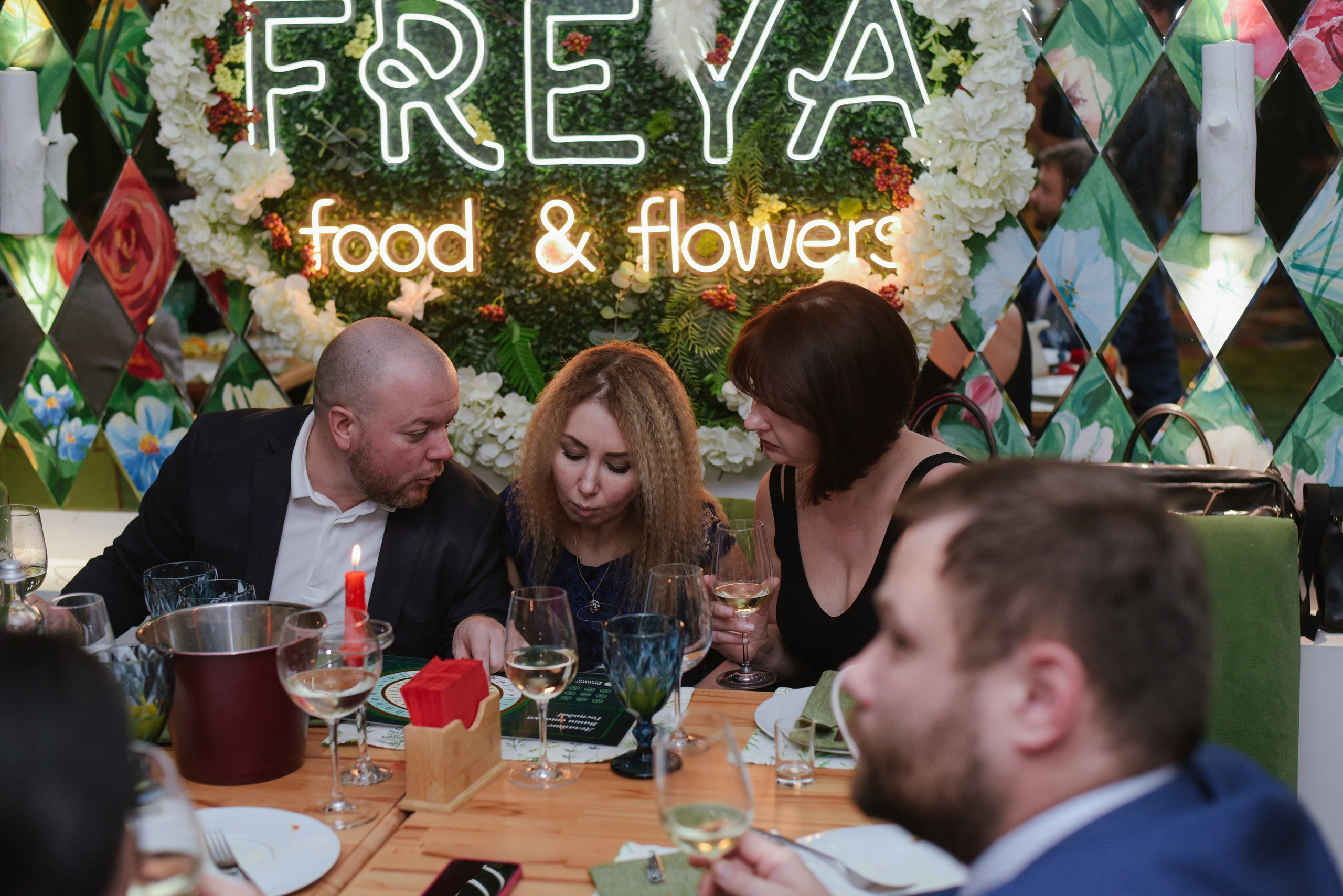 Этажи Винное казино. Фотограф Лола Волна, город Москва