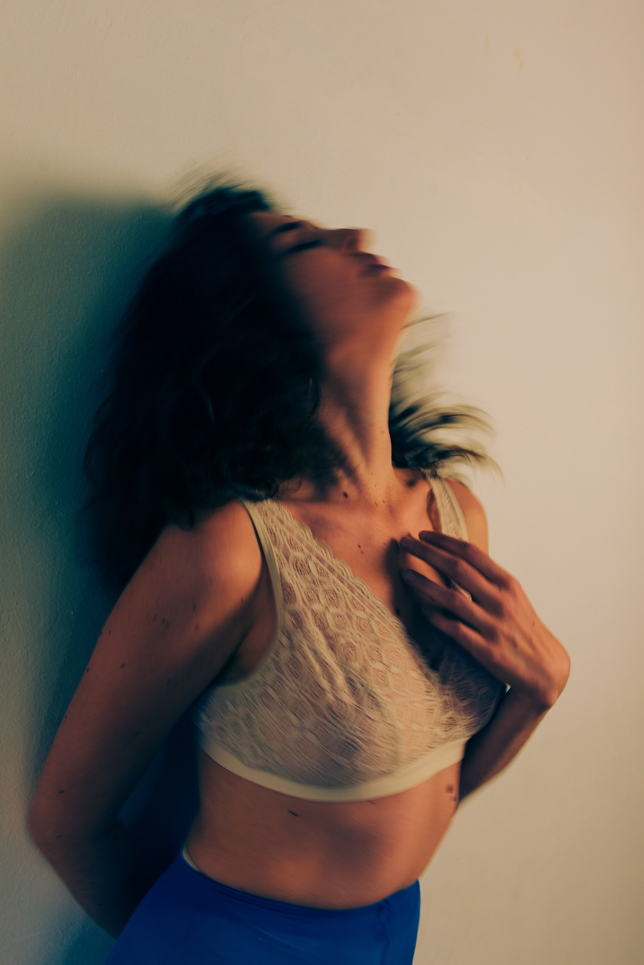 Женская фотосессия в студии. Коринна. Семейный и свадебный фотограф в Санкт-Петербурге Яна