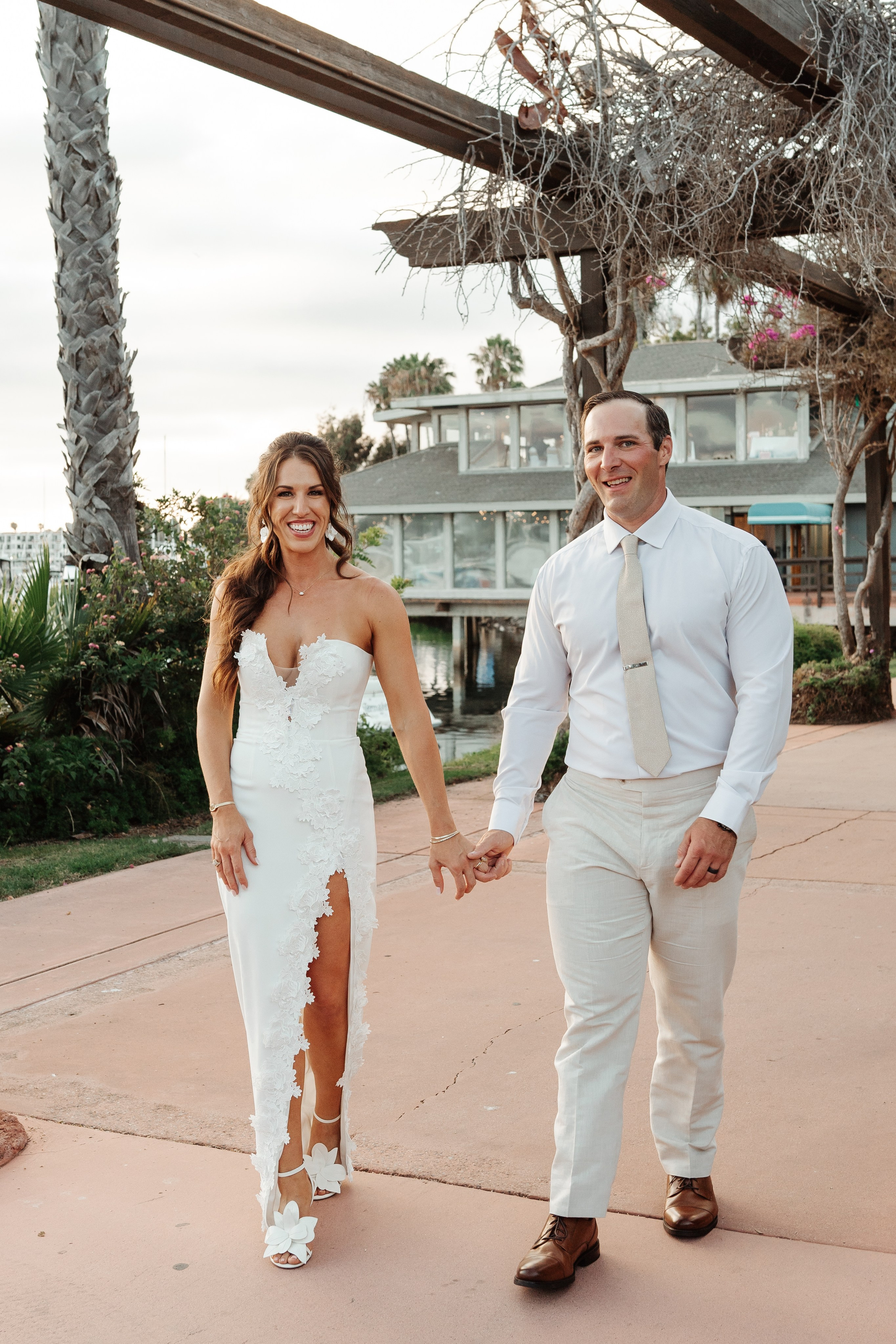 2025-08-16_BryanAmber. Ретушер Зенькевич Света