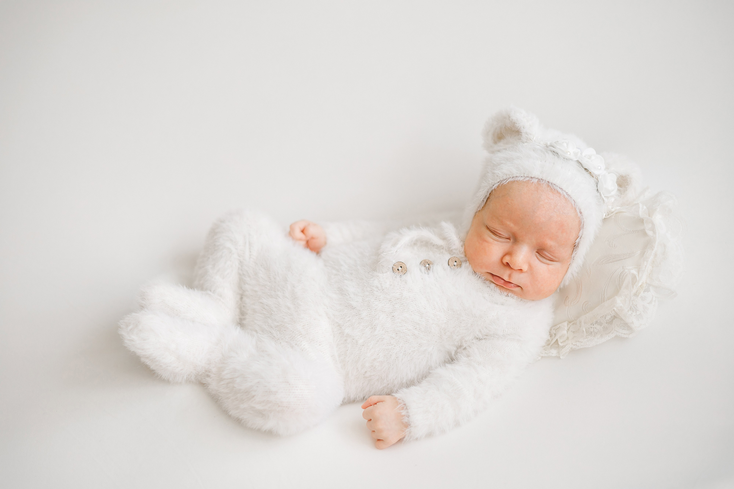 Амелия, 26 дней. Фотограф новорождённых в Йошкар-Оле Ильмира Сидоркина