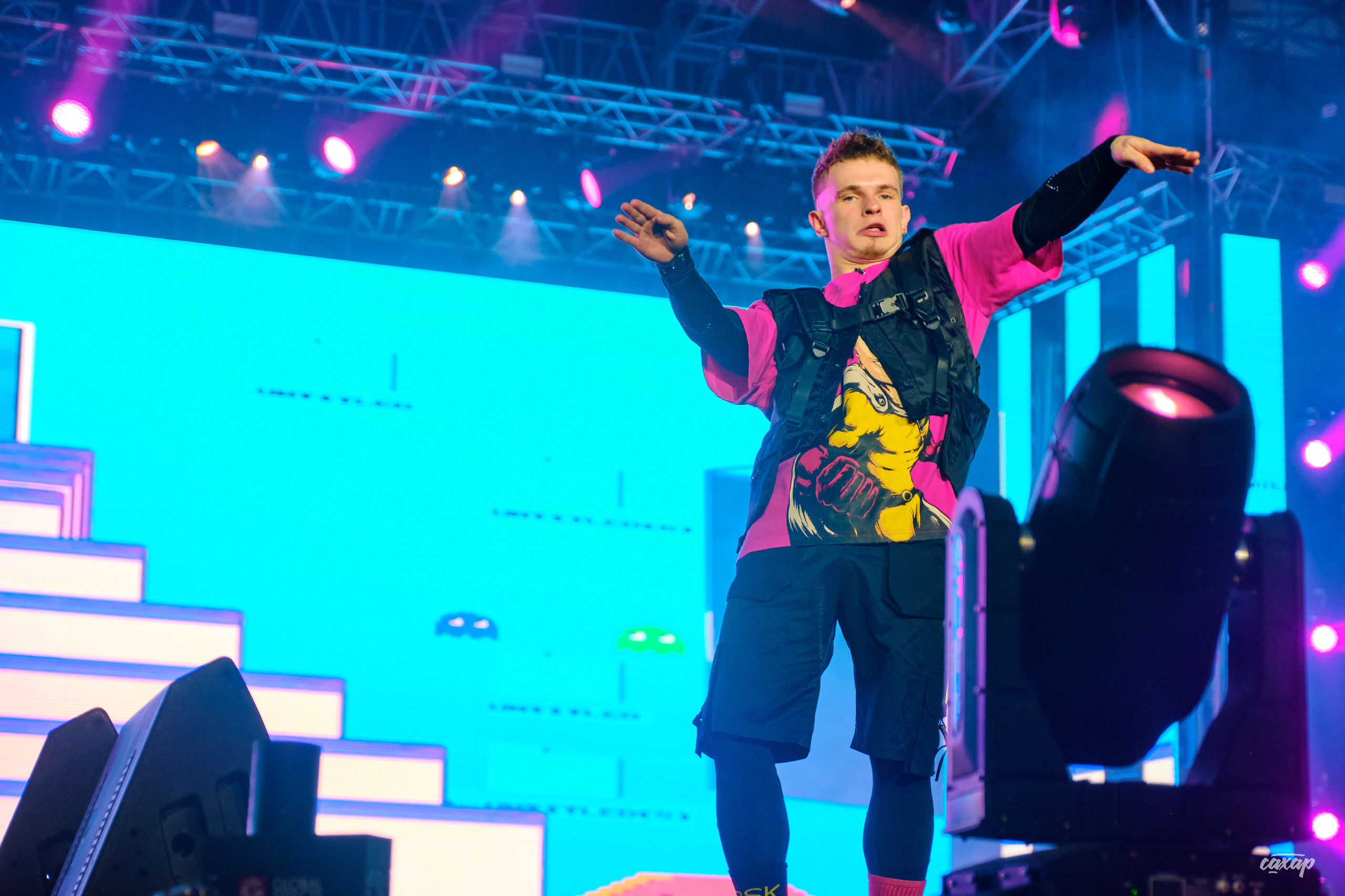 Сергей Жуков и Руки Вверх гости Niletto и Михаил Жуков