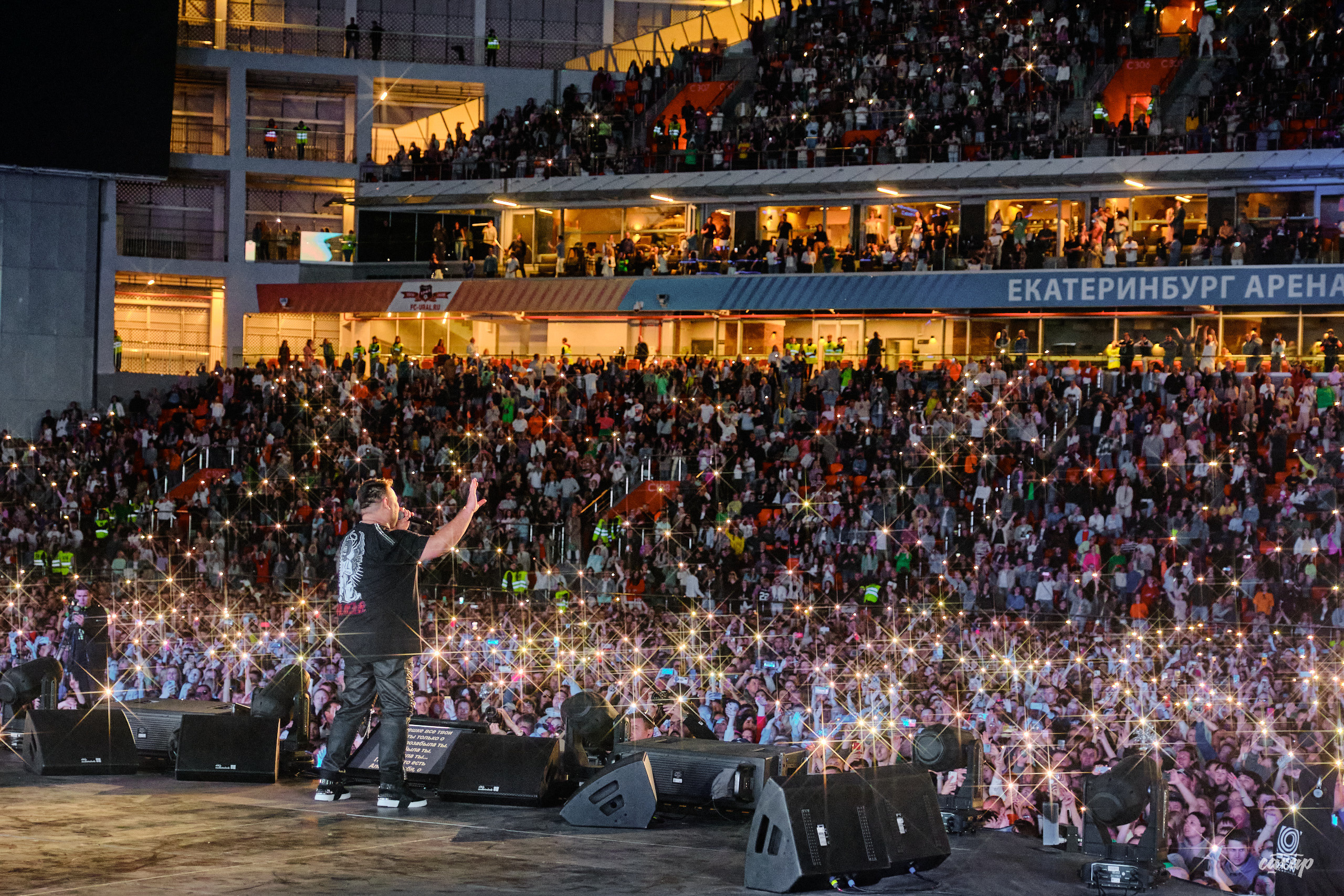 Сергей Жуков и Руки Вверх гости Niletto и Михаил Жуков