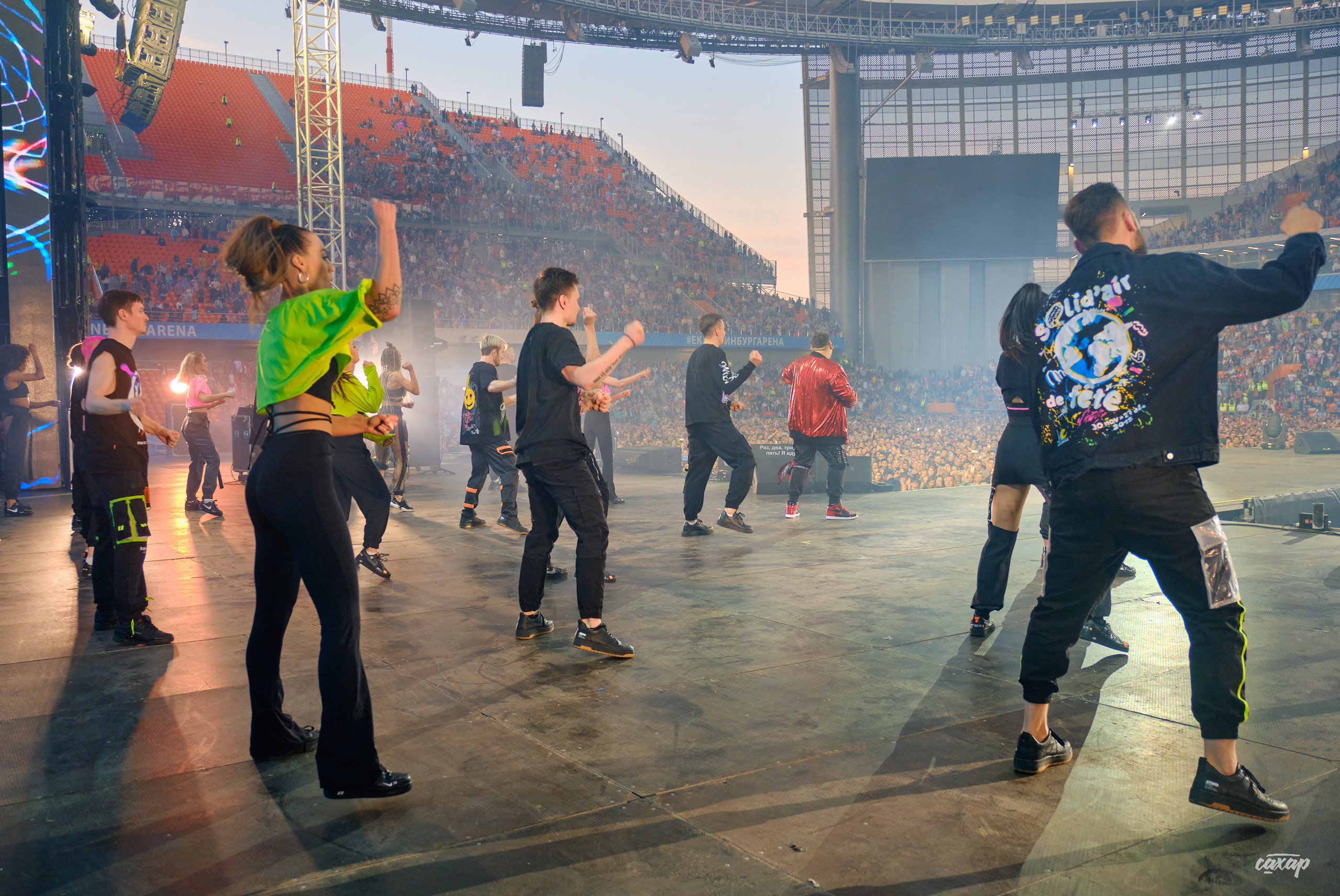 Сергей Жуков и Руки Вверх гости Niletto и Михаил Жуков