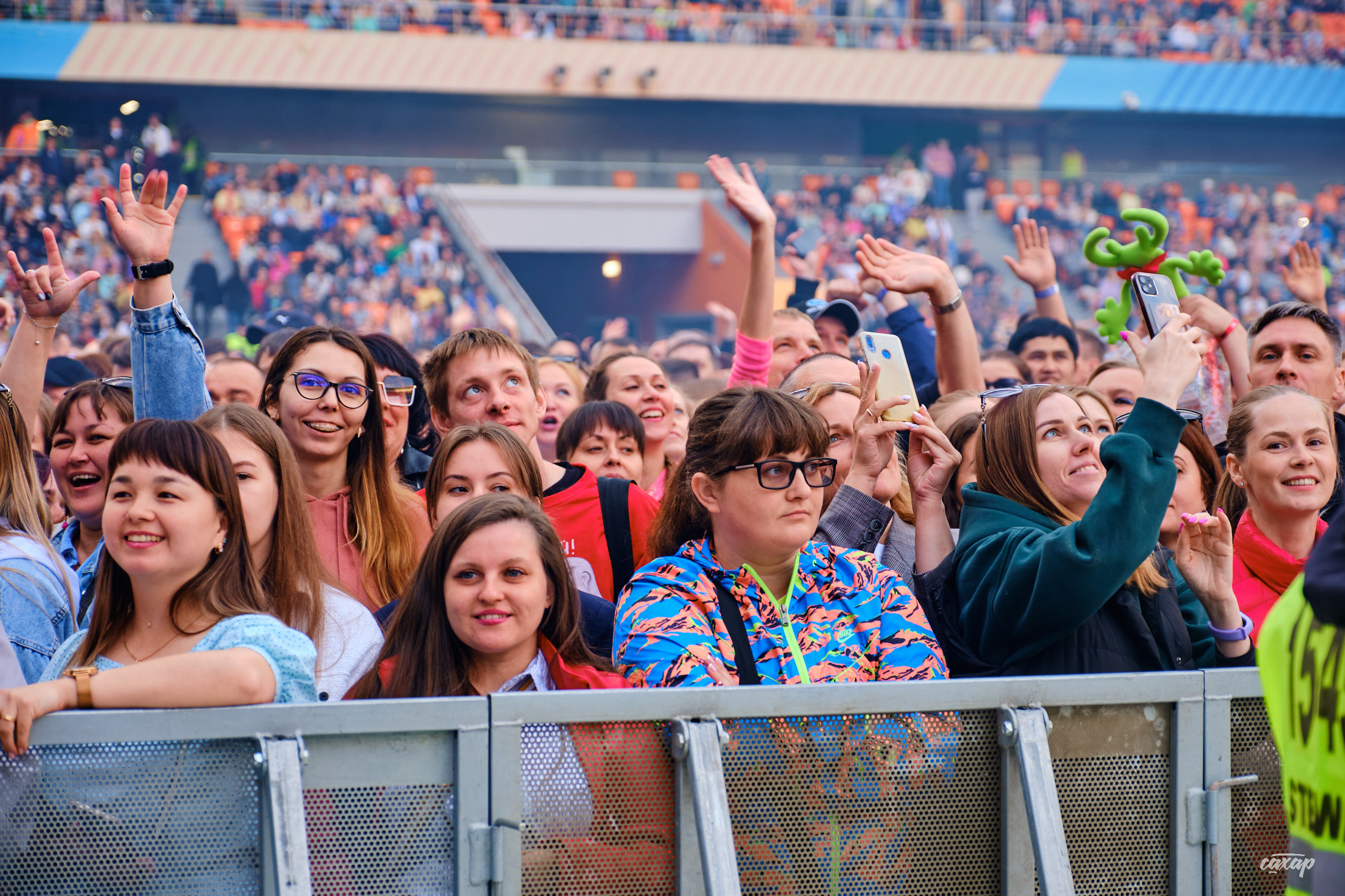 Сергей Жуков и Руки Вверх гости Niletto и Михаил Жуков