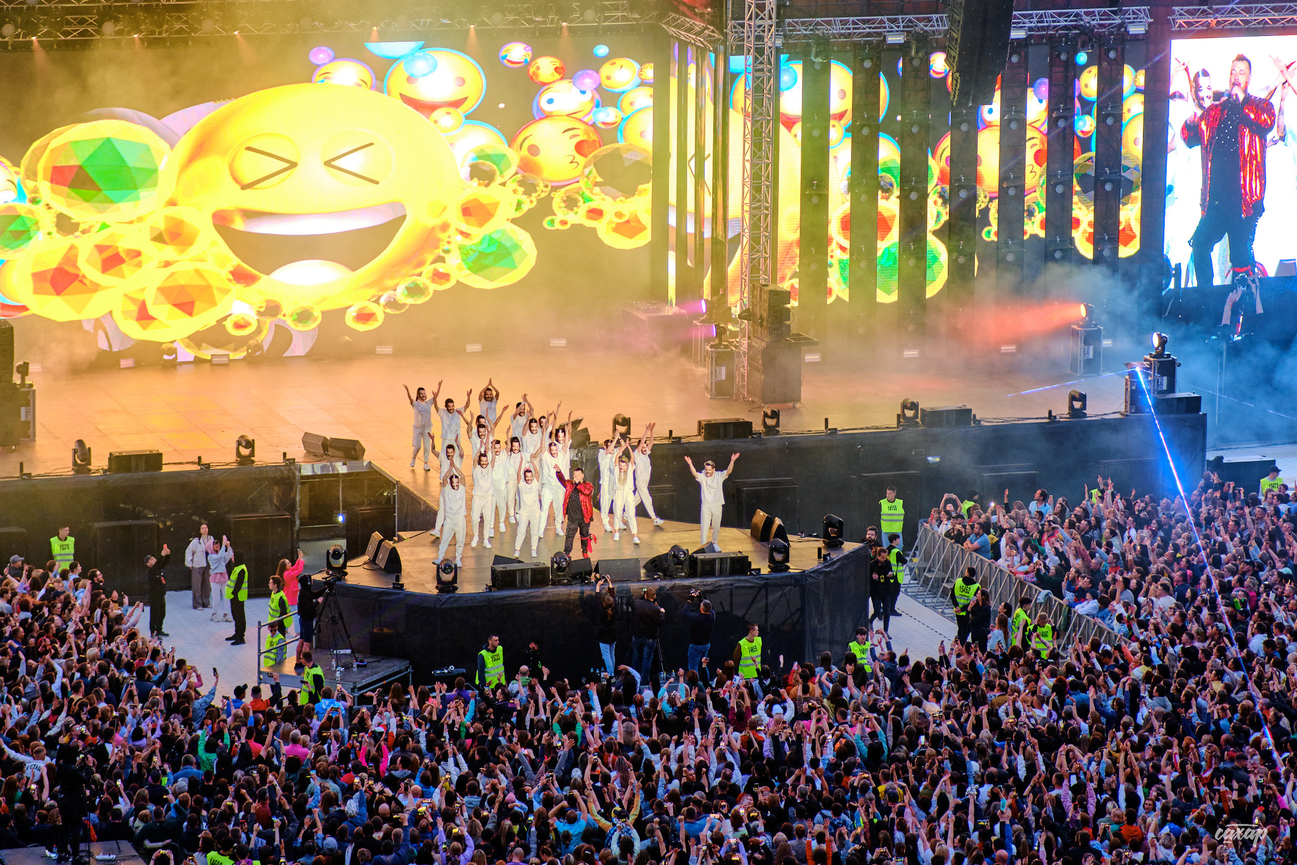 Сергей Жуков и Руки Вверх гости Niletto и Михаил Жуков