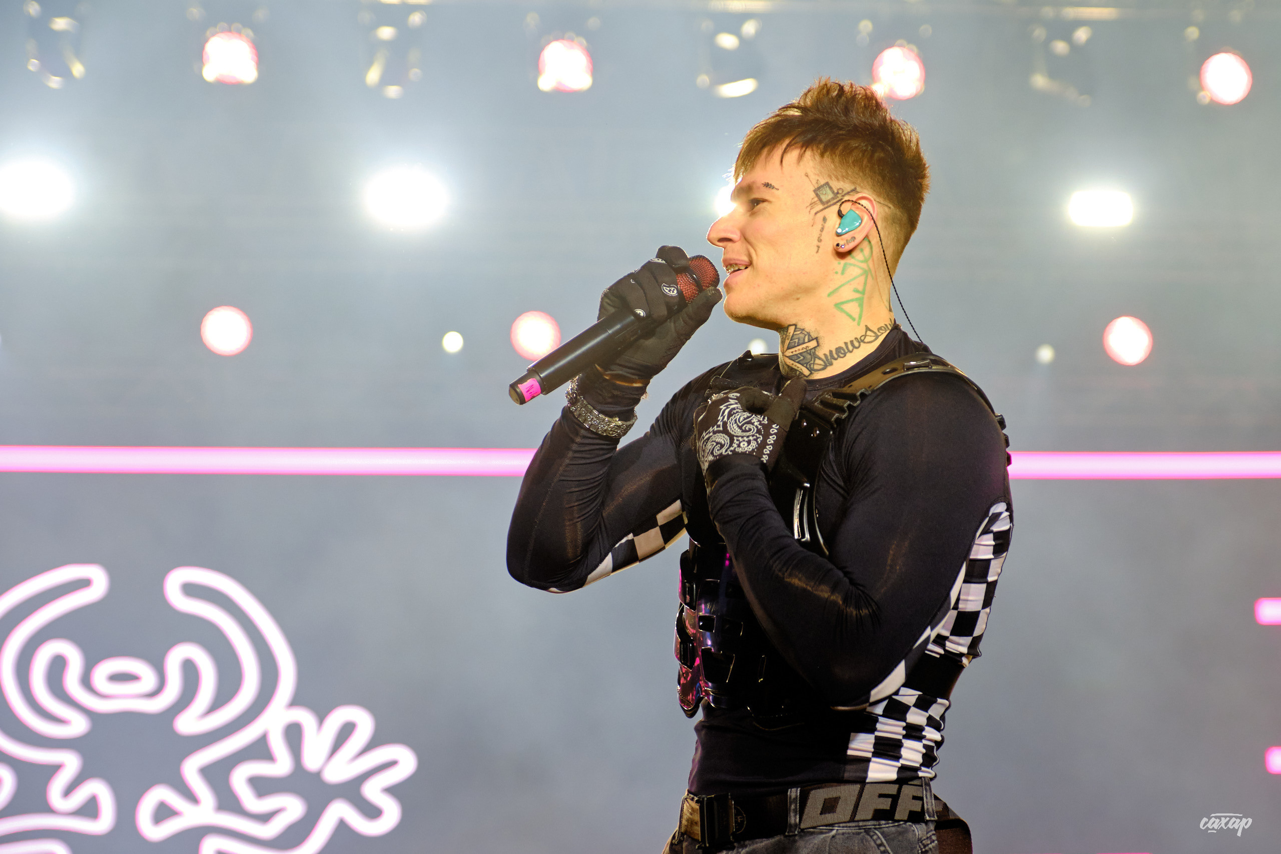 Сергей Жуков и Руки Вверх гости Niletto и Михаил Жуков