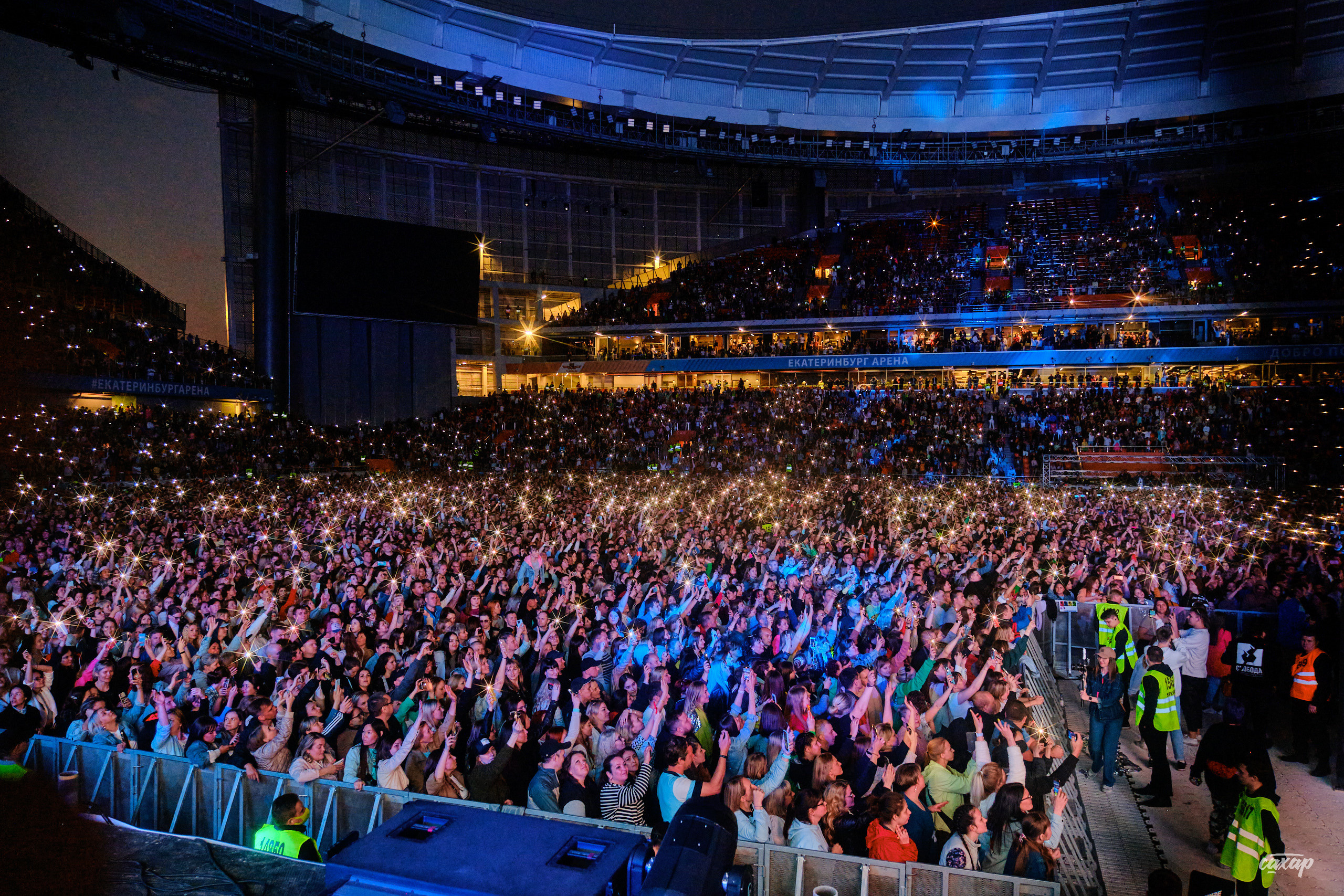 Сергей Жуков и Руки Вверх гости Niletto и Михаил Жуков