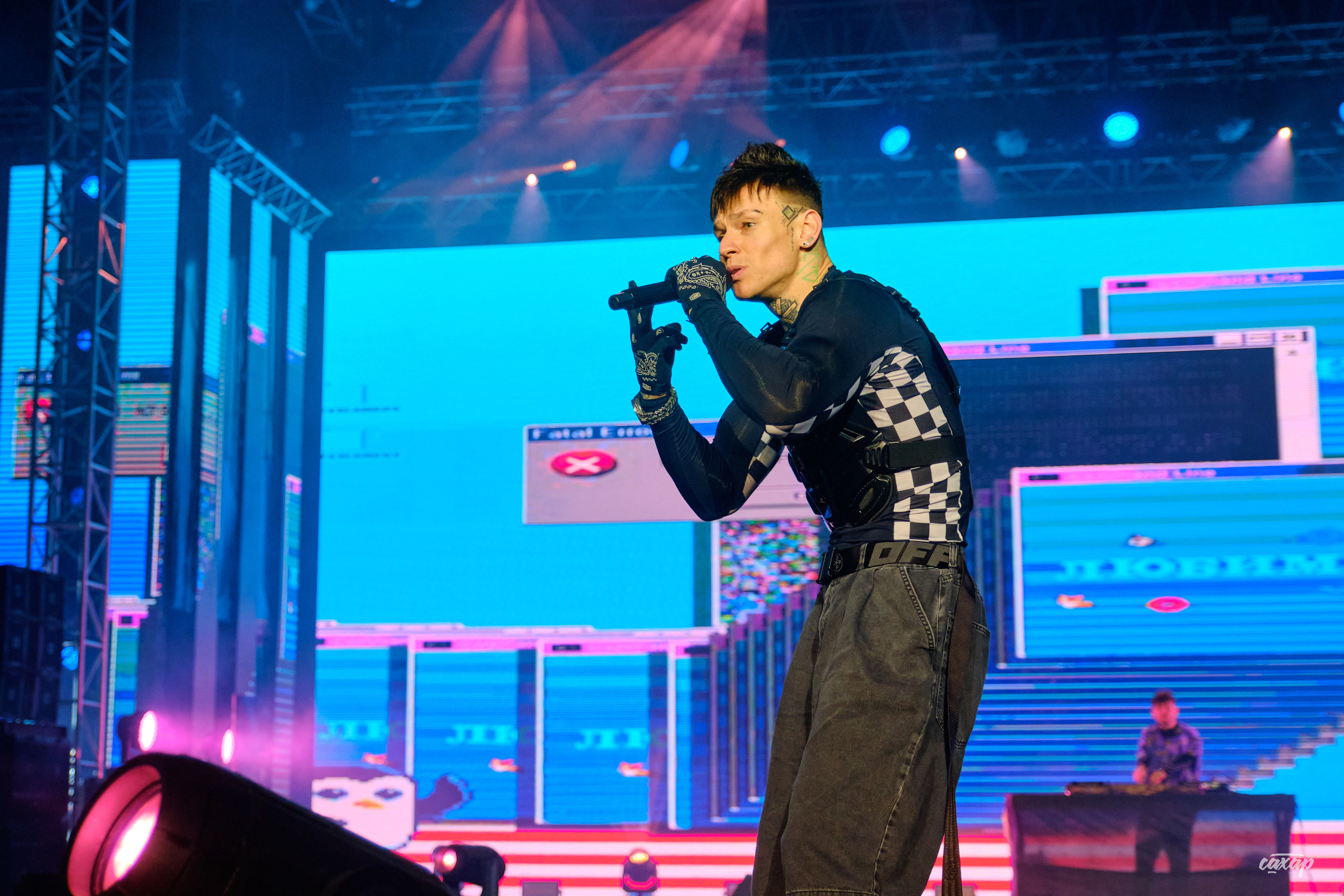 Сергей Жуков и Руки Вверх гости Niletto и Михаил Жуков