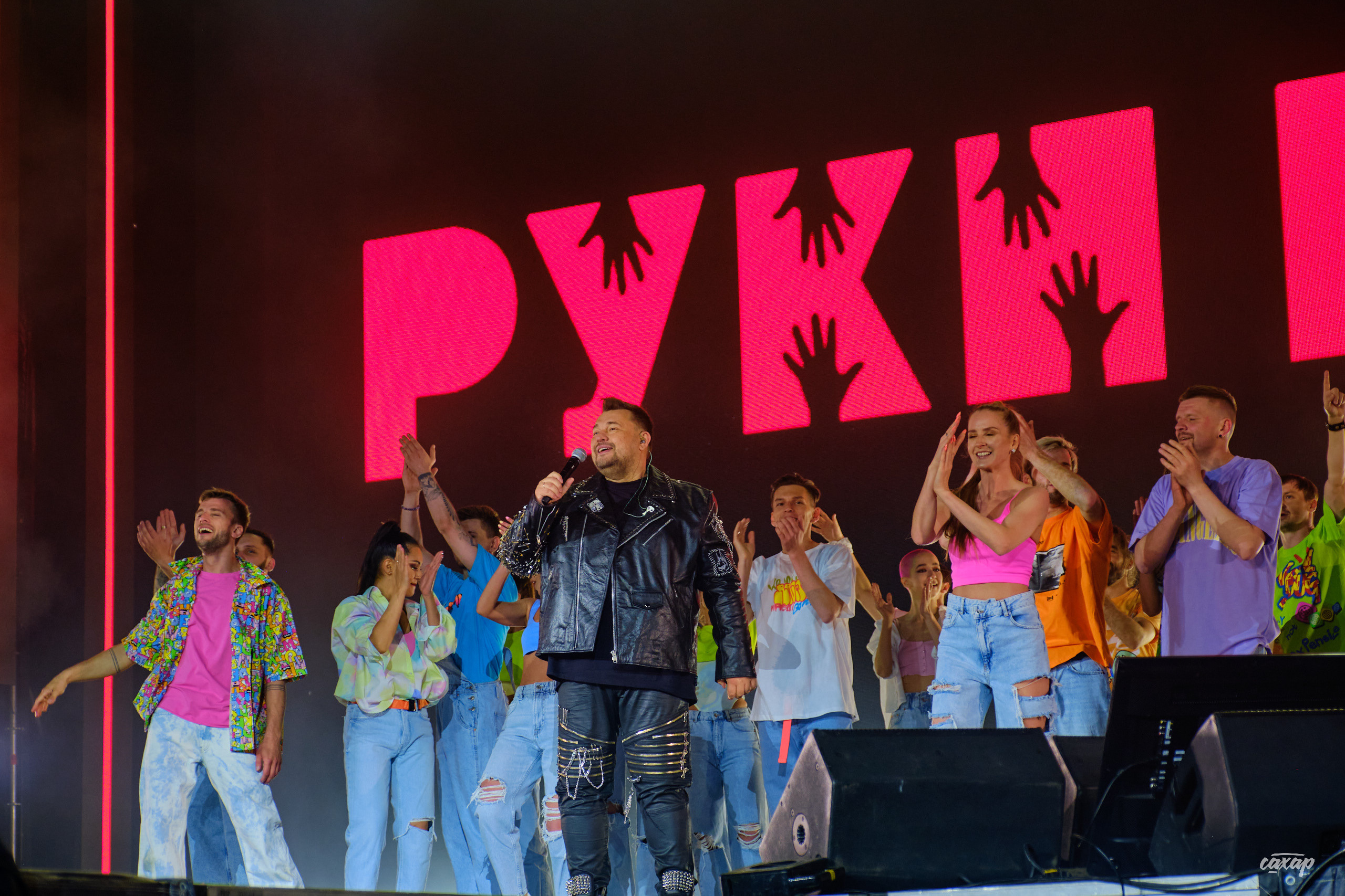 Сергей Жуков и Руки Вверх гости Niletto и Михаил Жуков