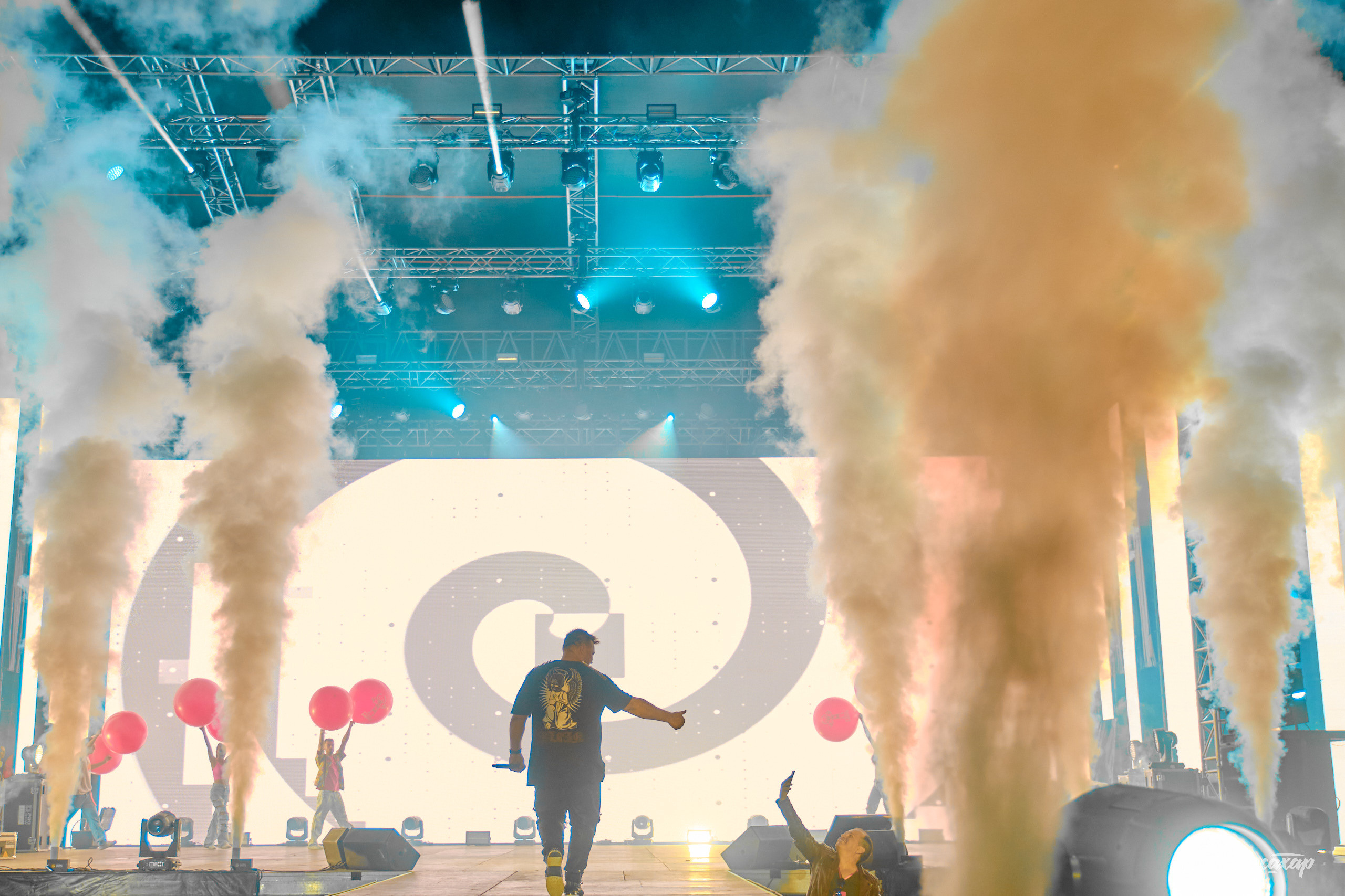 Сергей Жуков и Руки Вверх гости Niletto и Михаил Жуков