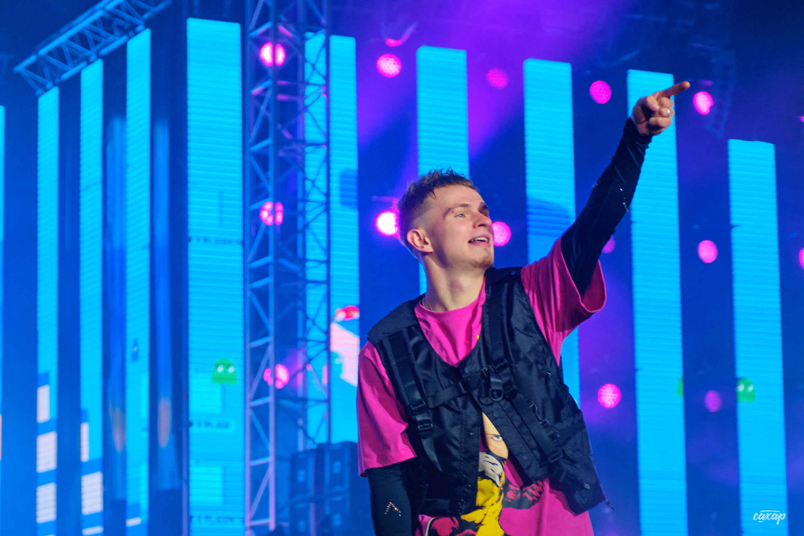 Сергей Жуков и Руки Вверх гости Niletto и Михаил Жуков