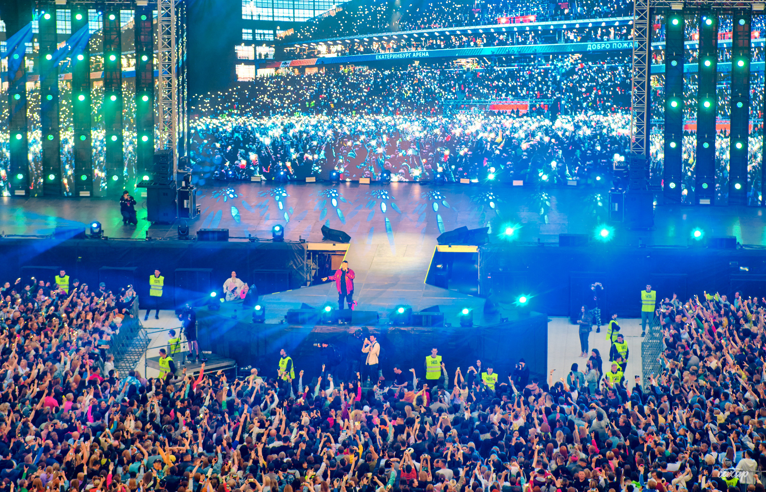 Сергей Жуков и Руки Вверх гости Niletto и Михаил Жуков