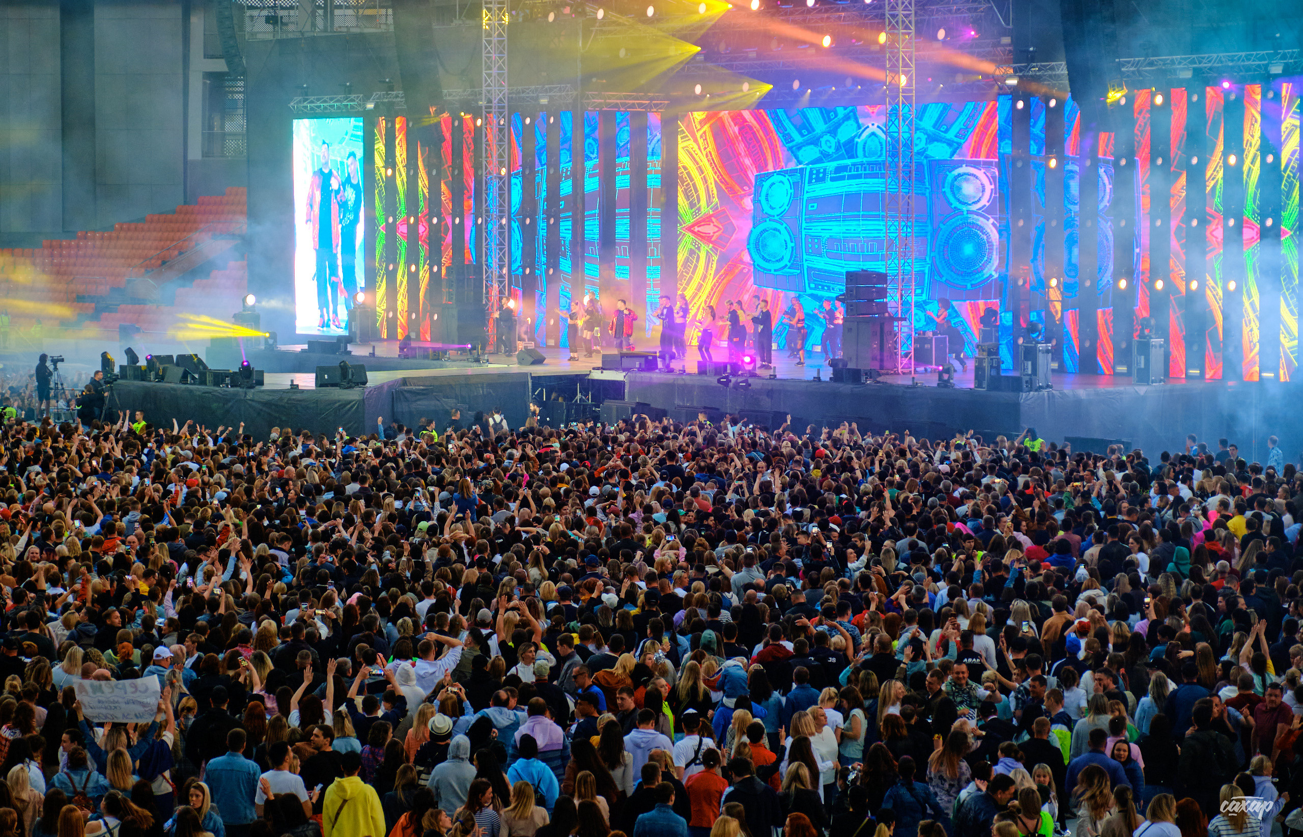 Сергей Жуков и Руки Вверх гости Niletto и Михаил Жуков