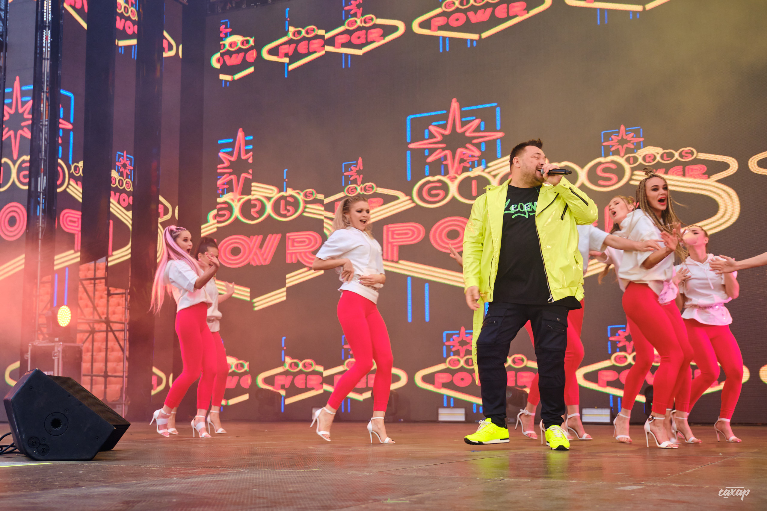 Сергей Жуков и Руки Вверх гости Niletto и Михаил Жуков