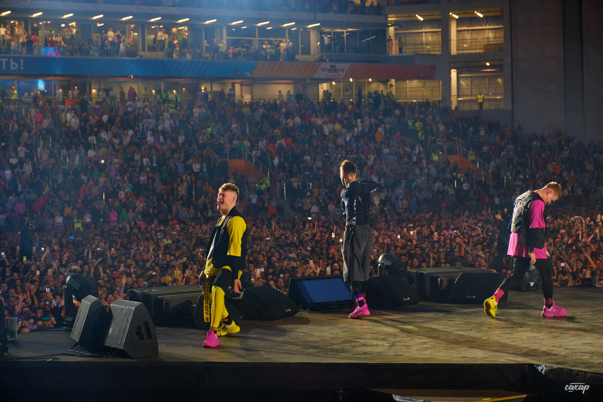 Сергей Жуков и Руки Вверх гости Niletto и Михаил Жуков