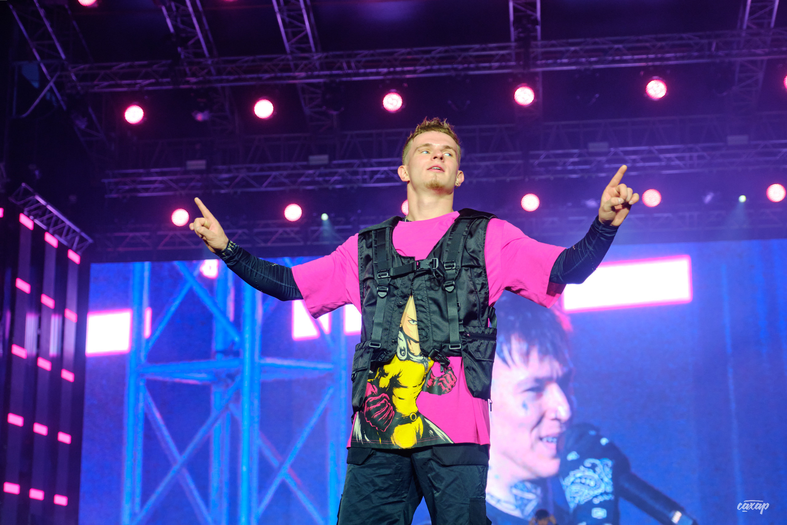 Сергей Жуков и Руки Вверх гости Niletto и Михаил Жуков