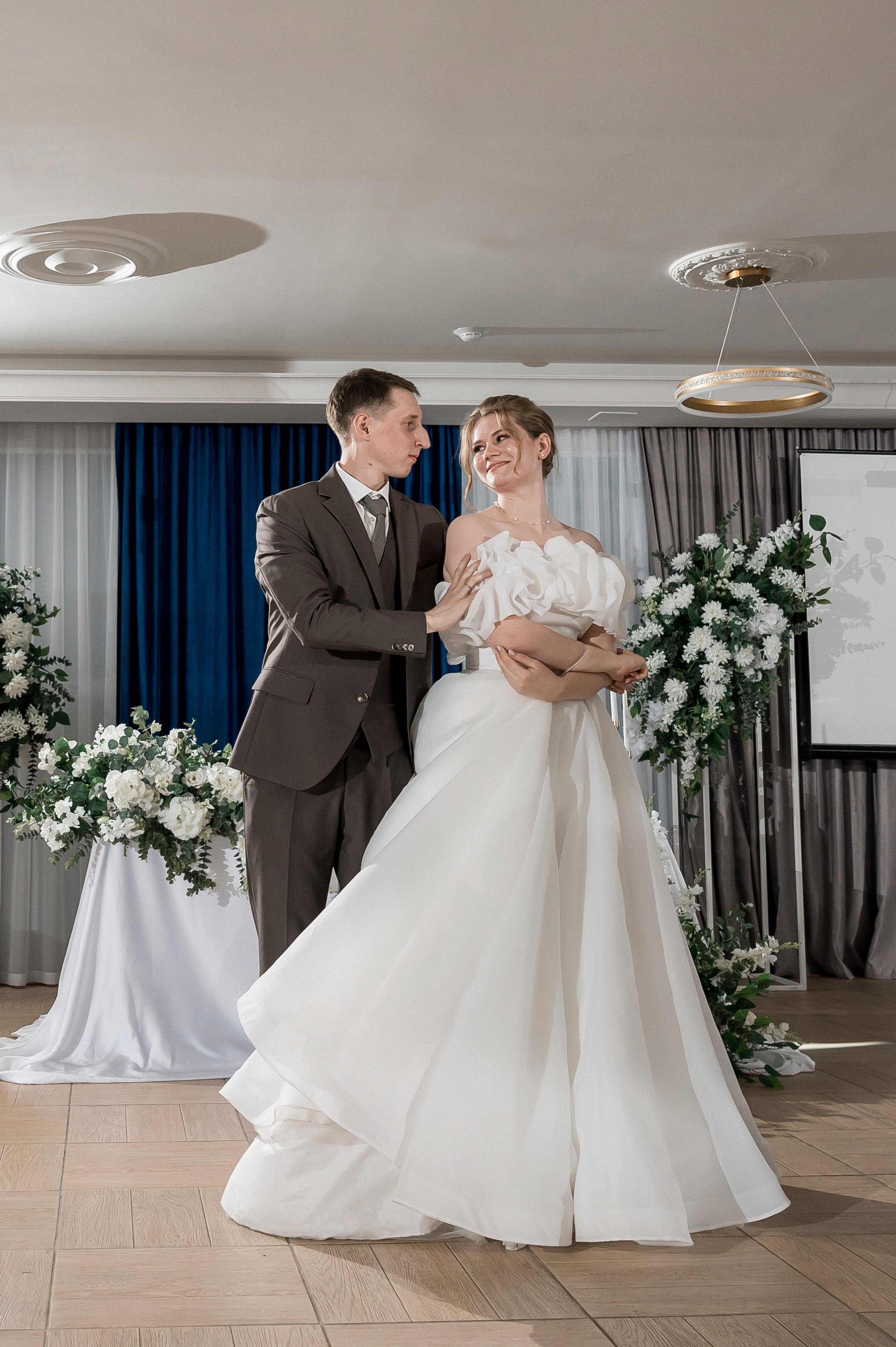 Егор и Елизавета 16.08.25. Свадебный фотограф в Новосибирске. Александра Верхушина