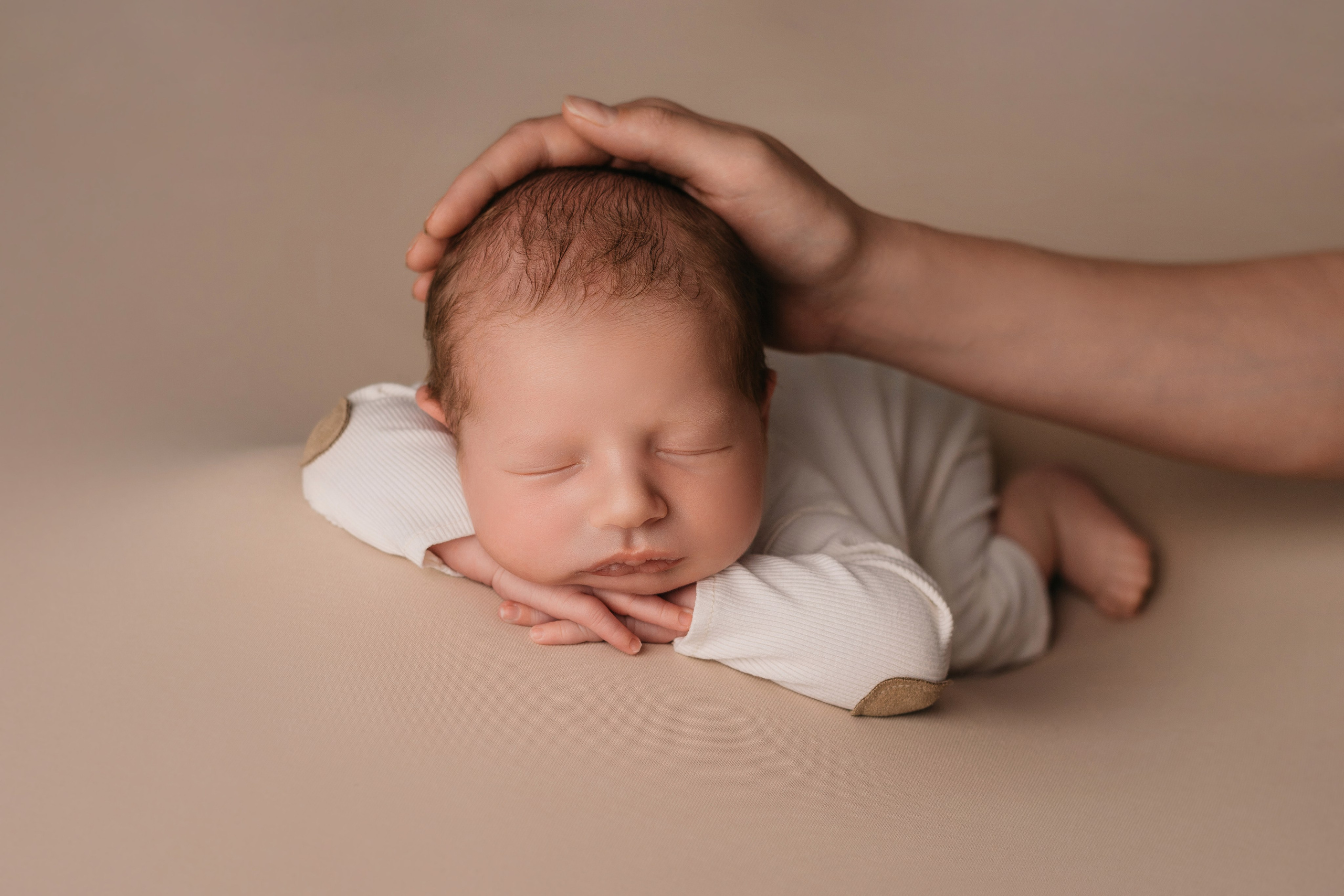 Максим. Фотограф новорожденных Белгород