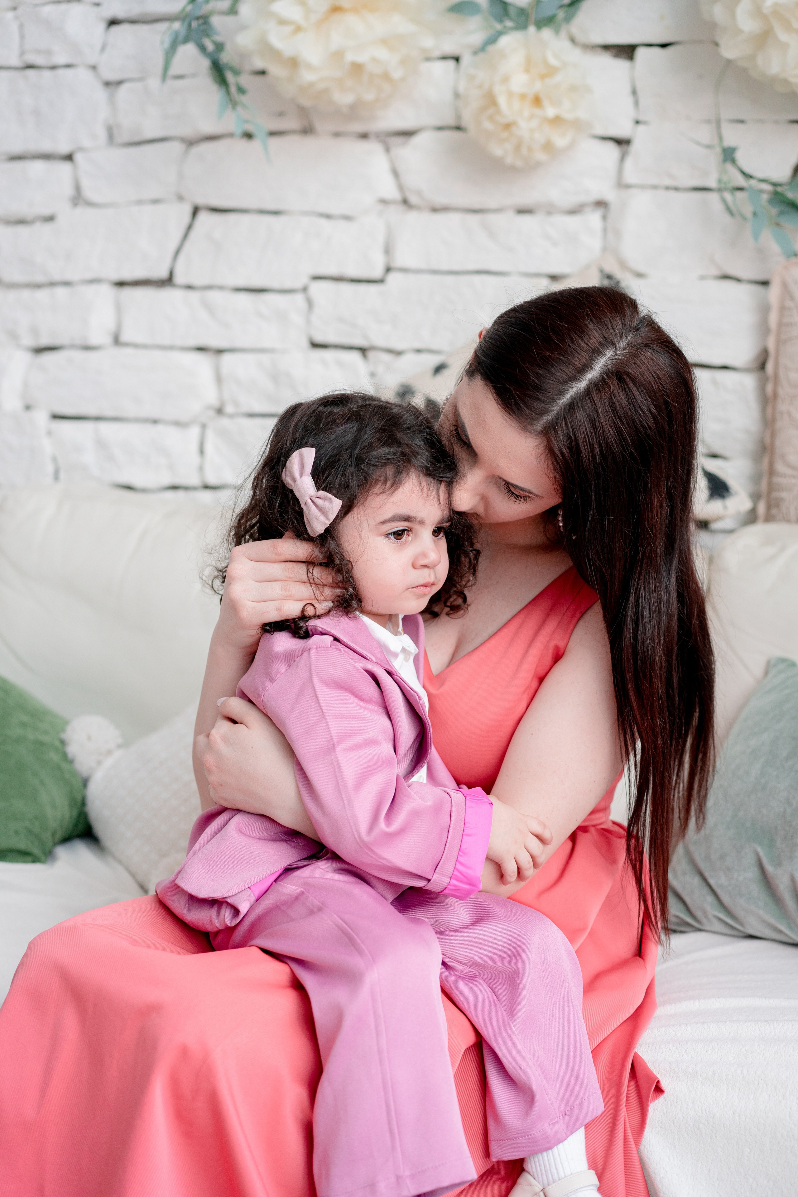 С Днём Рождения ребенка, портрет. Детская, семейная фотостудия в Санкт-Петербурге