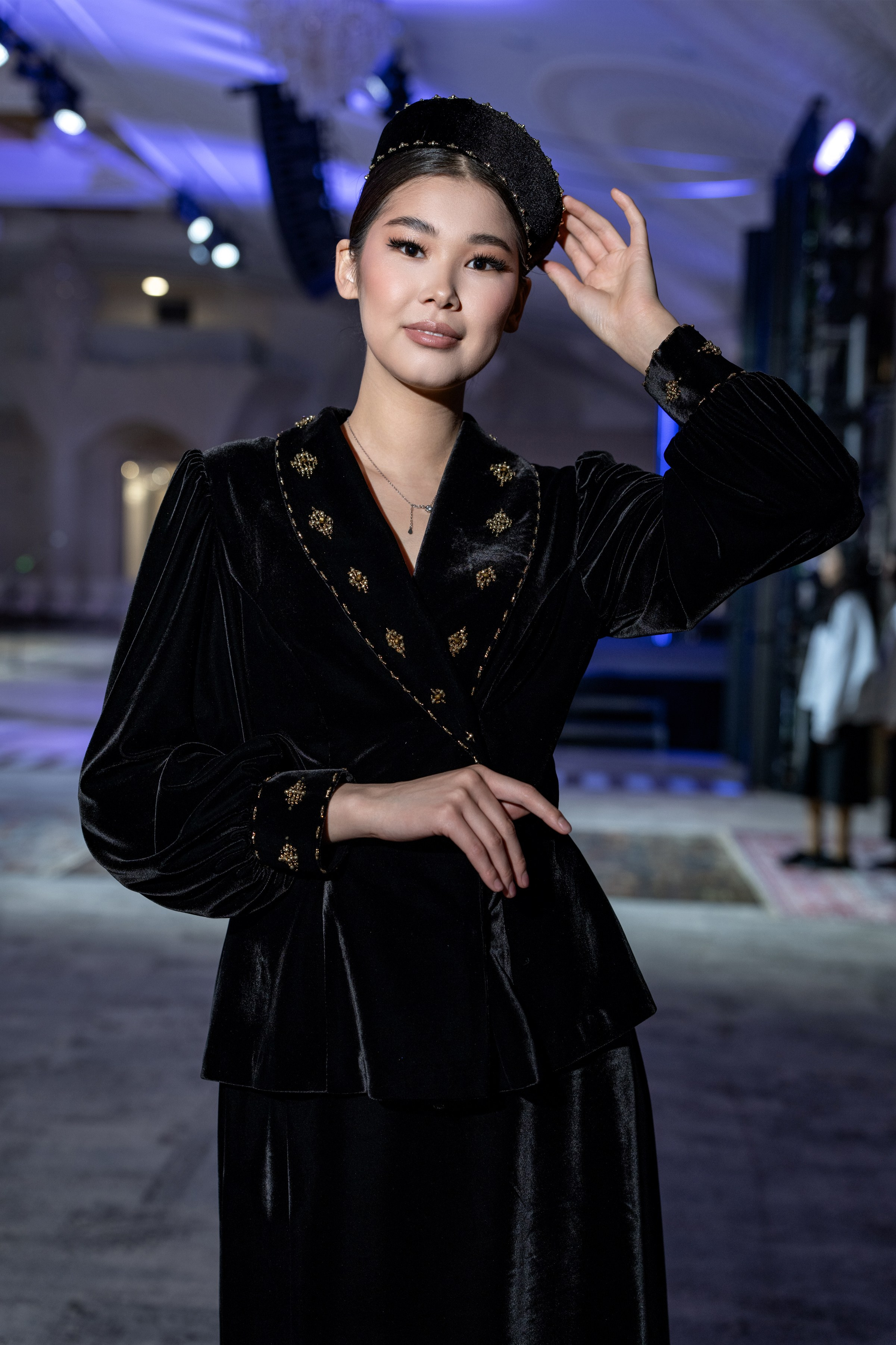 Backstage. Сайт Алматинского НЮ АРТ, будуар и фэшн фотографа Дениса Карпенко