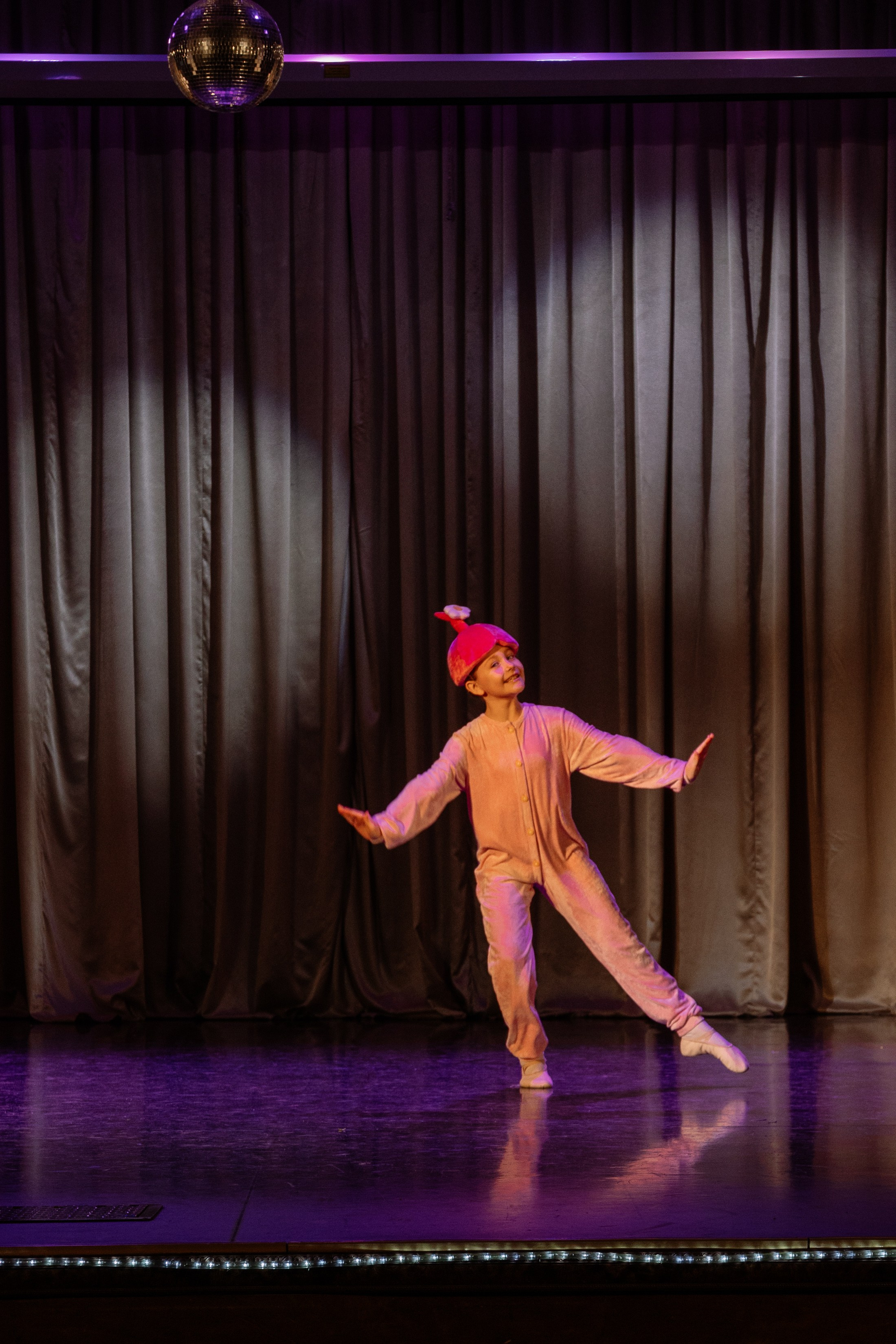 Сибирские узоры ДК Ефремова. Фотограф Юлия Мальцева