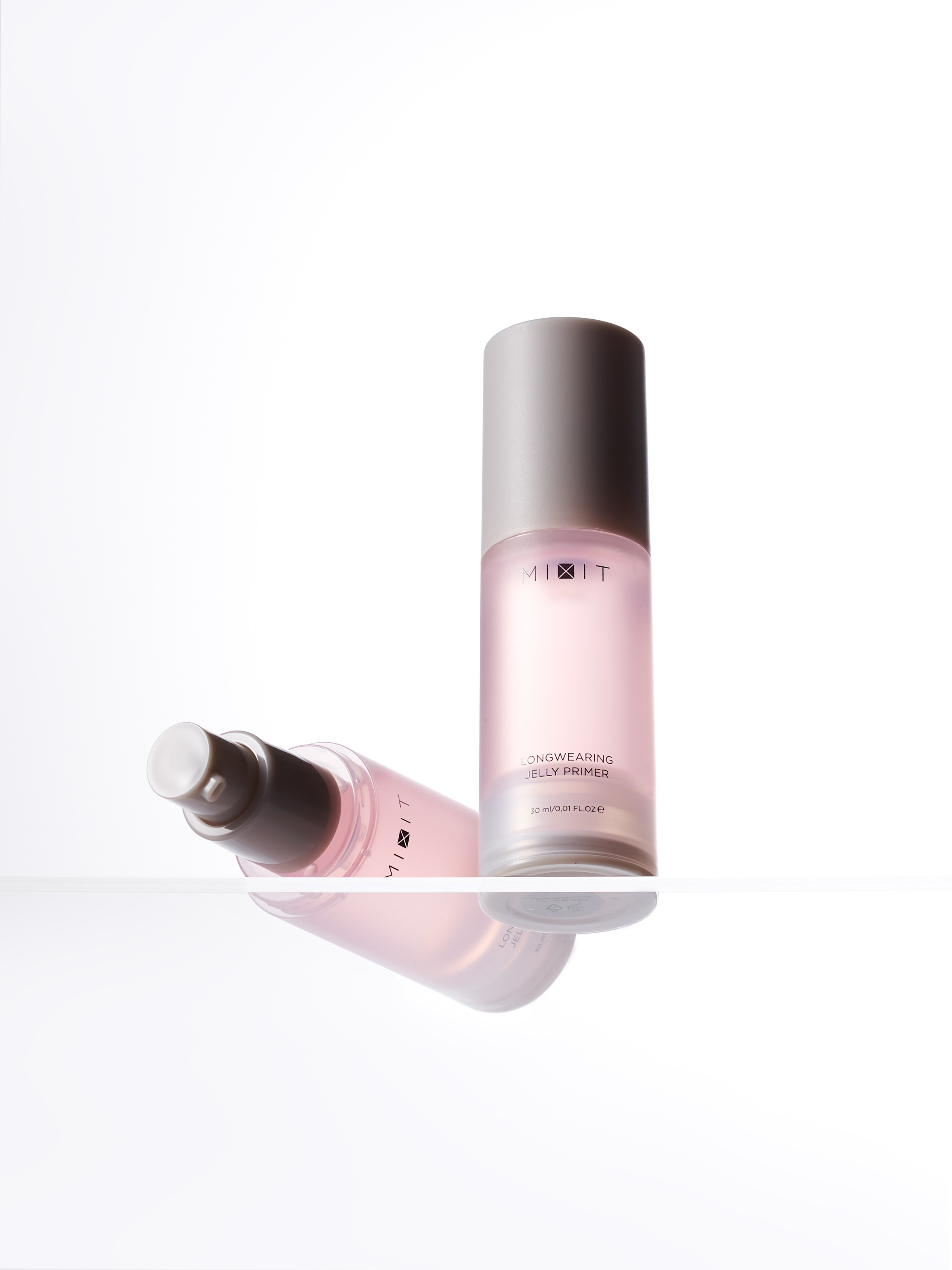 MIXIT (декоративная косметика). Предметный фотограф в Москве Софья Боргардт