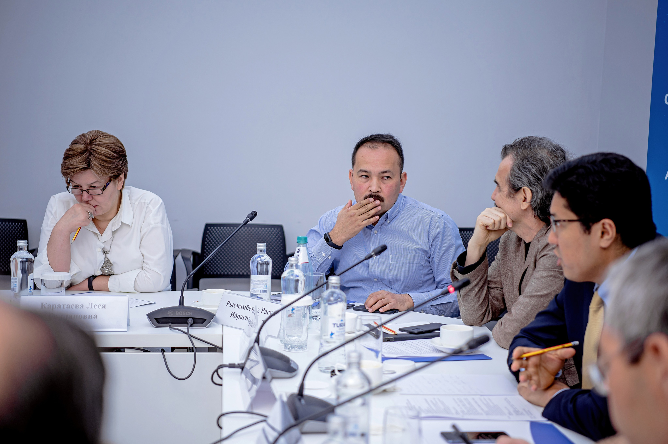 Конференции. Семинары. Елена Северина фотограф, Алматы: репортаж (спорт, концерты, конференции), предметная и фуд-съёмка, портреты, каталоги, фэшн, ретушь