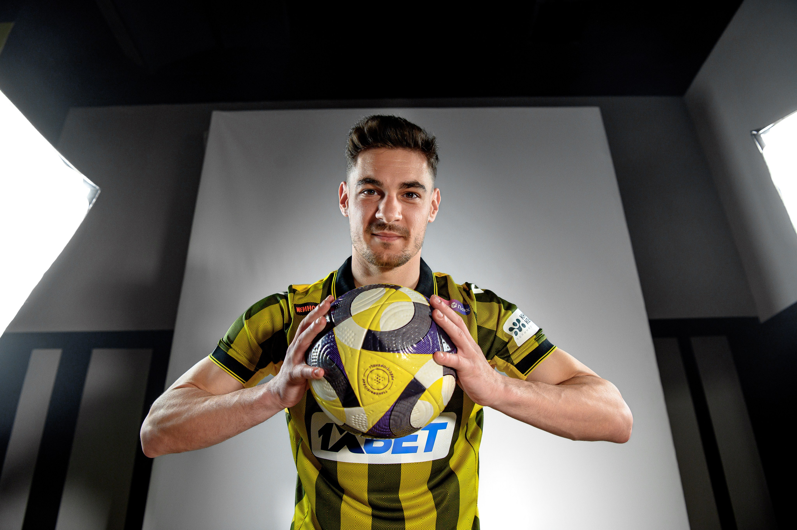 Корпоративный Портрет. Елена Северина фотограф, Алматы: репортаж (спорт, концерты, конференции), предметная и фуд-съёмка, портреты, каталоги, фэшн, ретушь