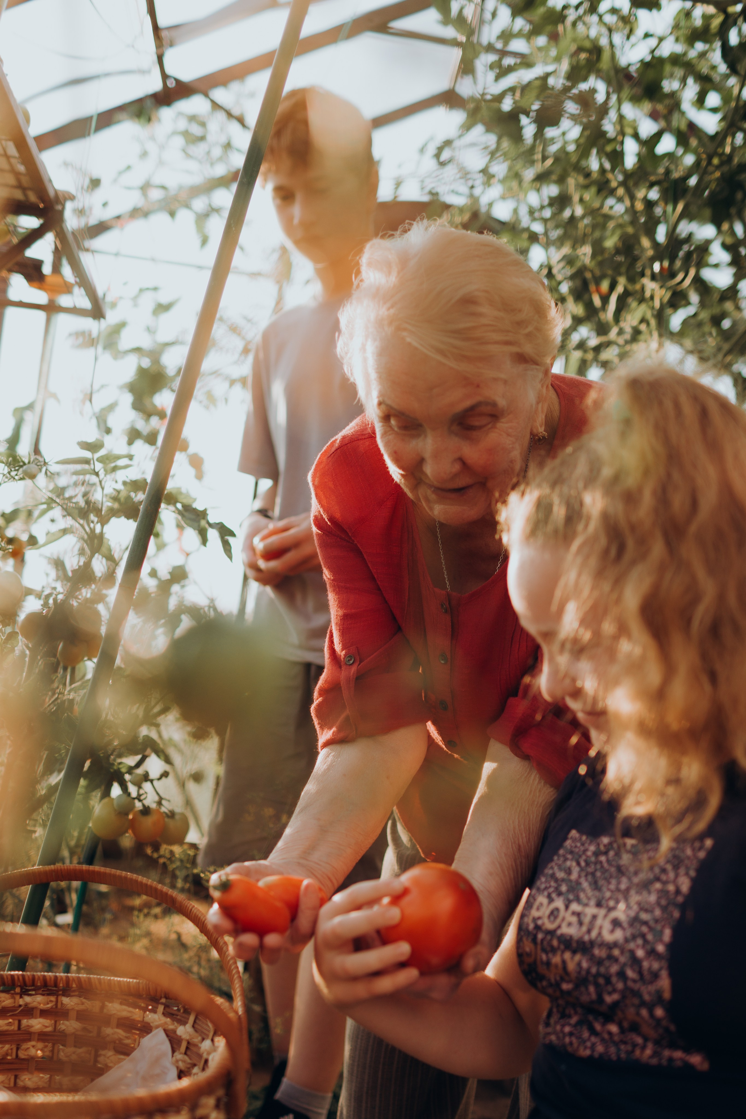 Семейная фотосессия с бабушками и дедушками. Семейный фотограф в Санкт-Петербурге — Лена Тимина