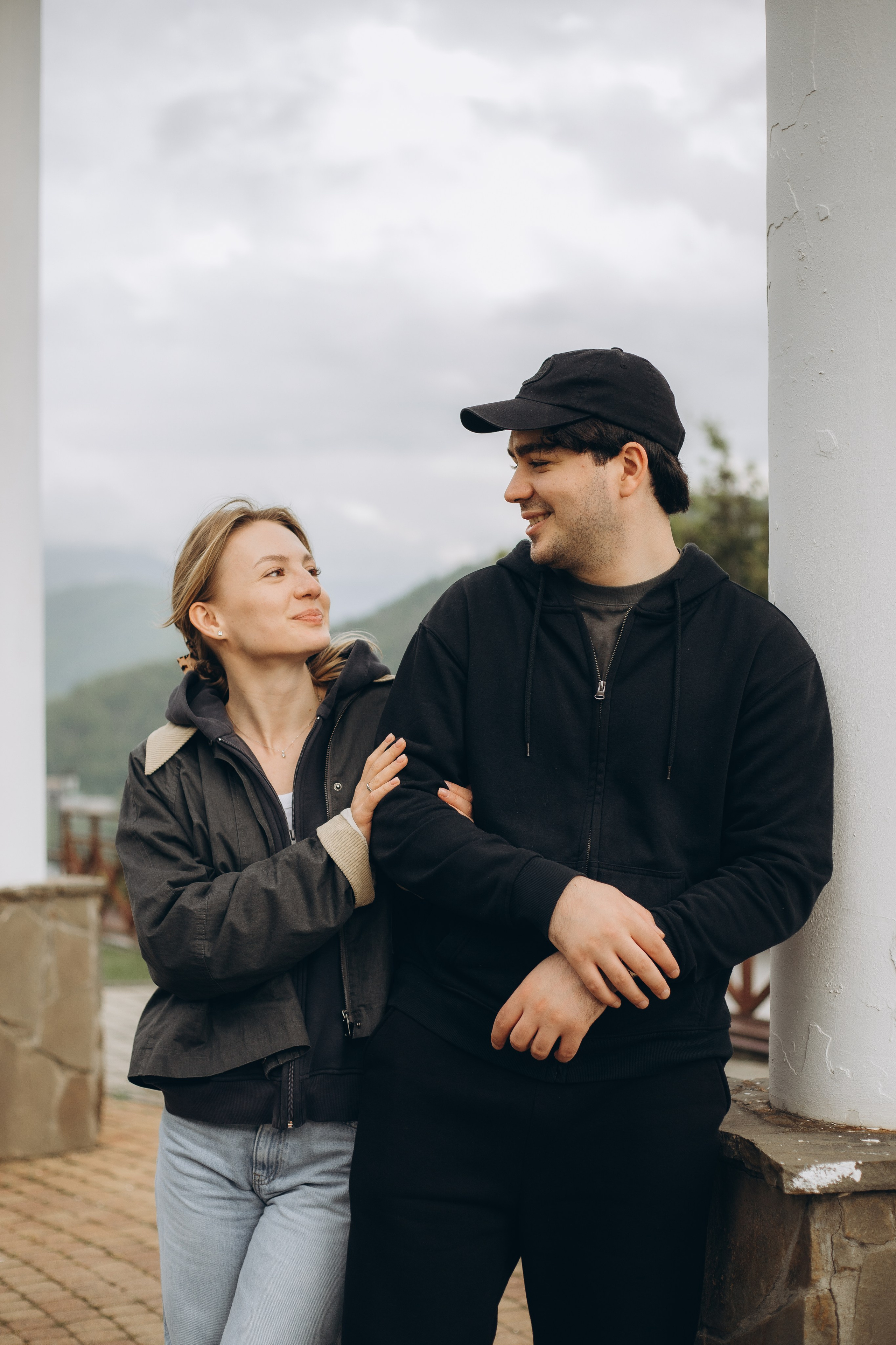 Фруктовый сад. Семейный и свадебный фотограф Сочи Адлер Сириус Красная поляна