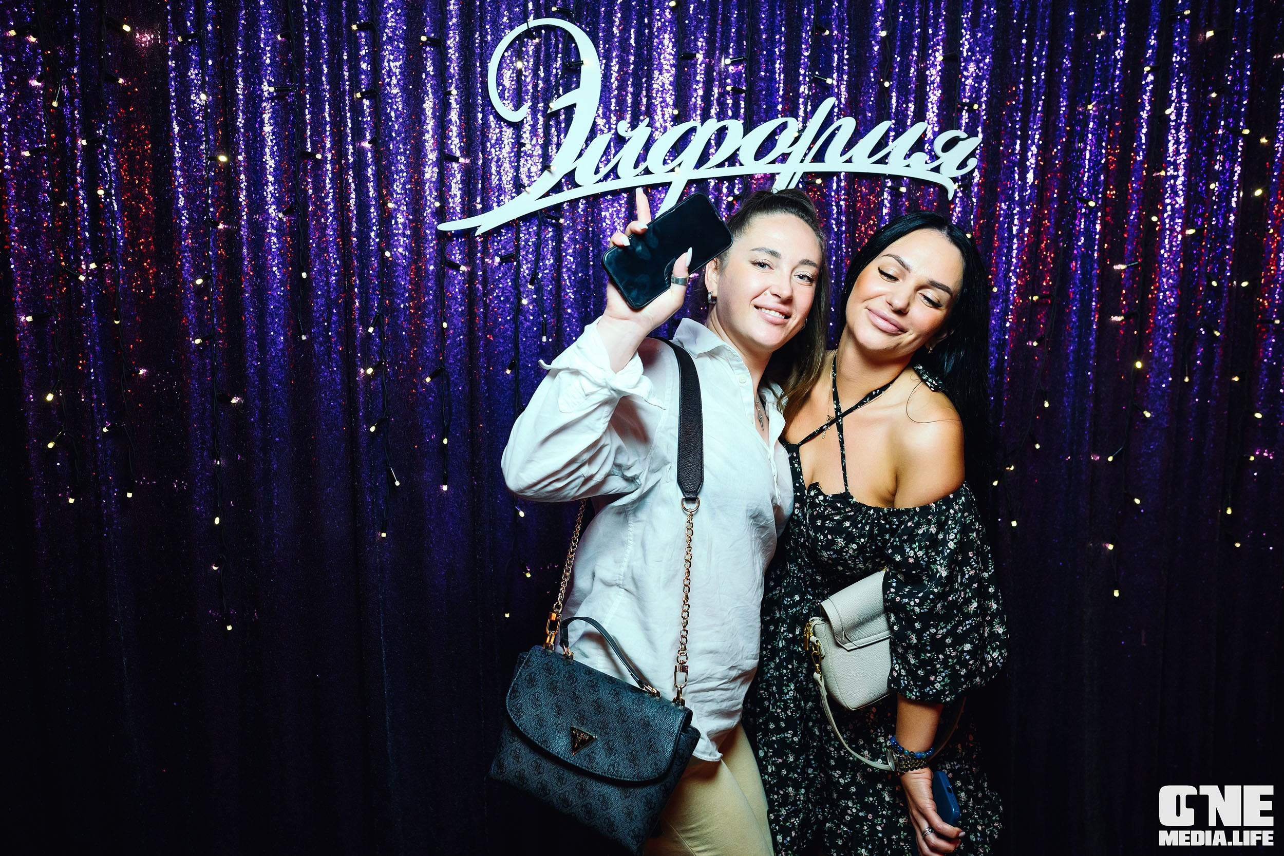 Фоторепортаж из караоке-клуба Эйфория. One Media Life: фоторепортажи, фотоотчеты с мероприятий и заведений