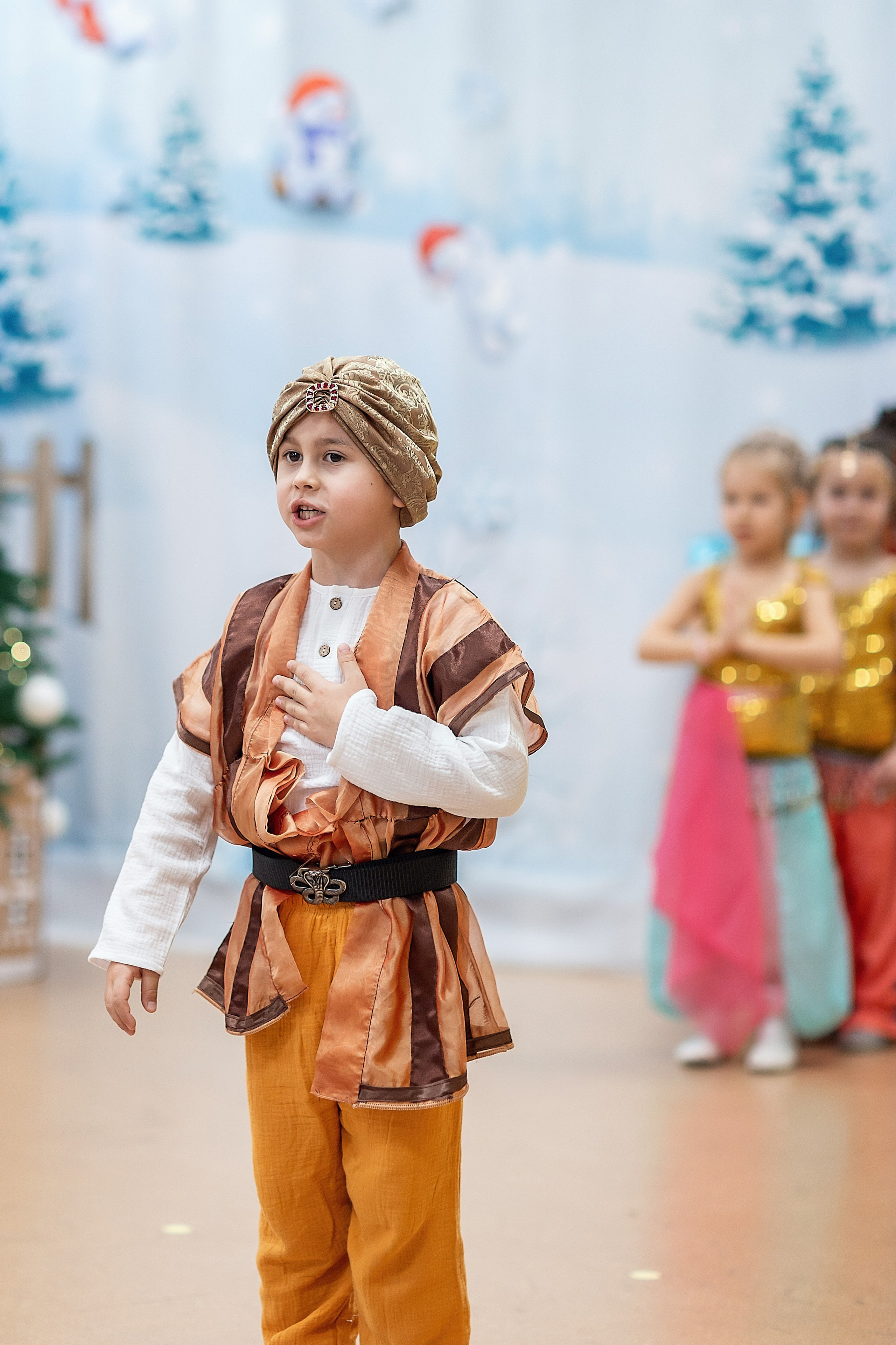 Утренник_"Веселый балаганчик» 2024. Семейный фотограф в Санкт-Петербурге