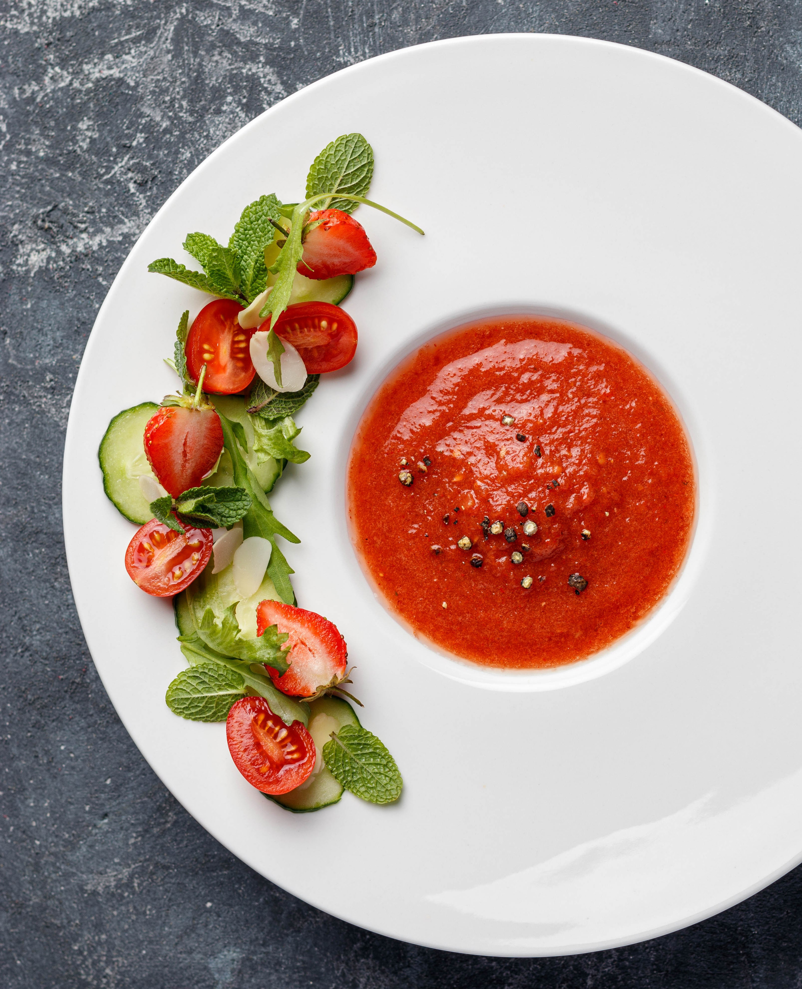 Холодный томатный гаспачо. Ольга Кирсанова фуд-фотограф, фуд-стилист, Москва