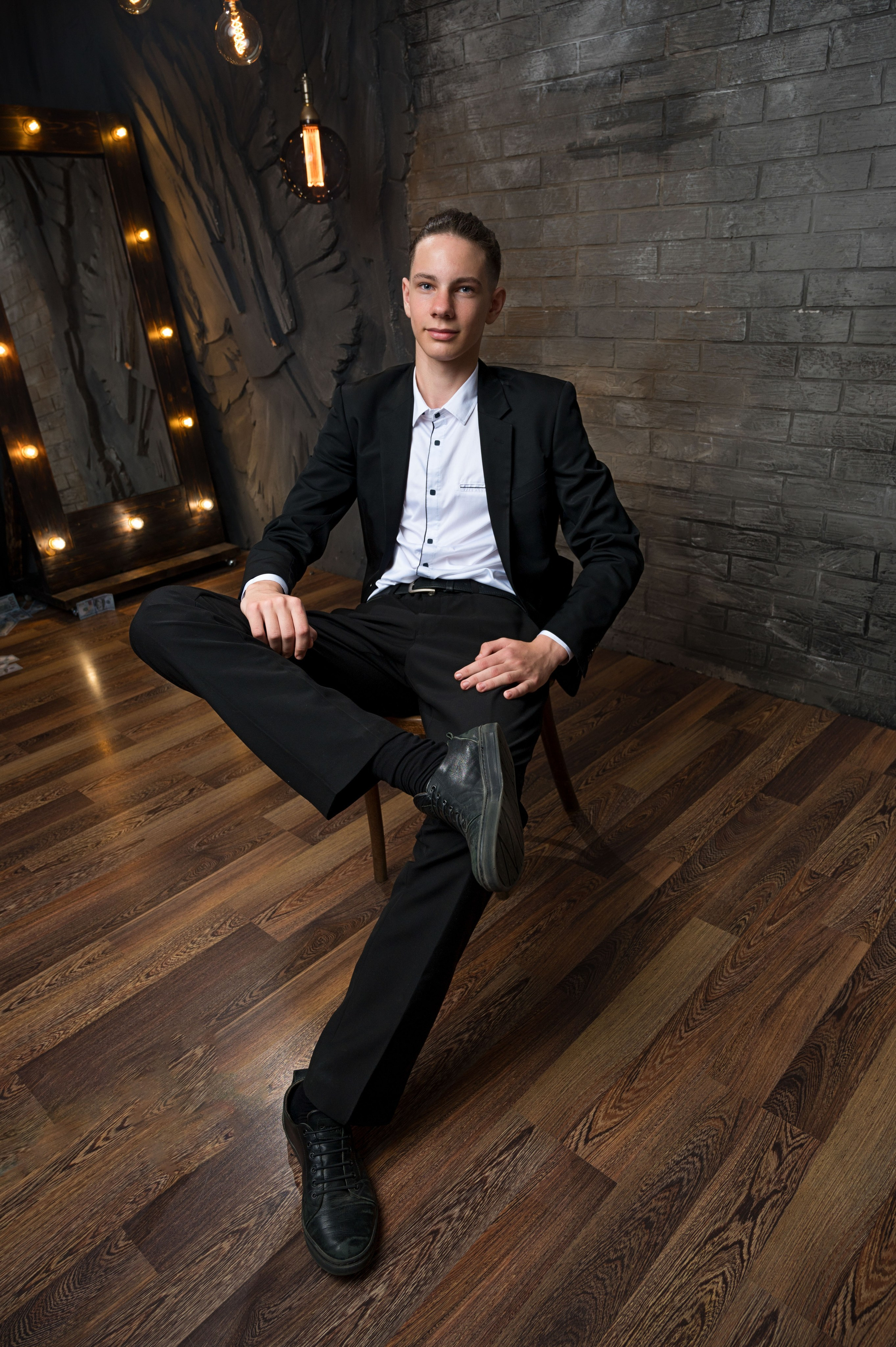 Старшие классы. Вовк Владислав. выпускные альбомы Краснодарском крае