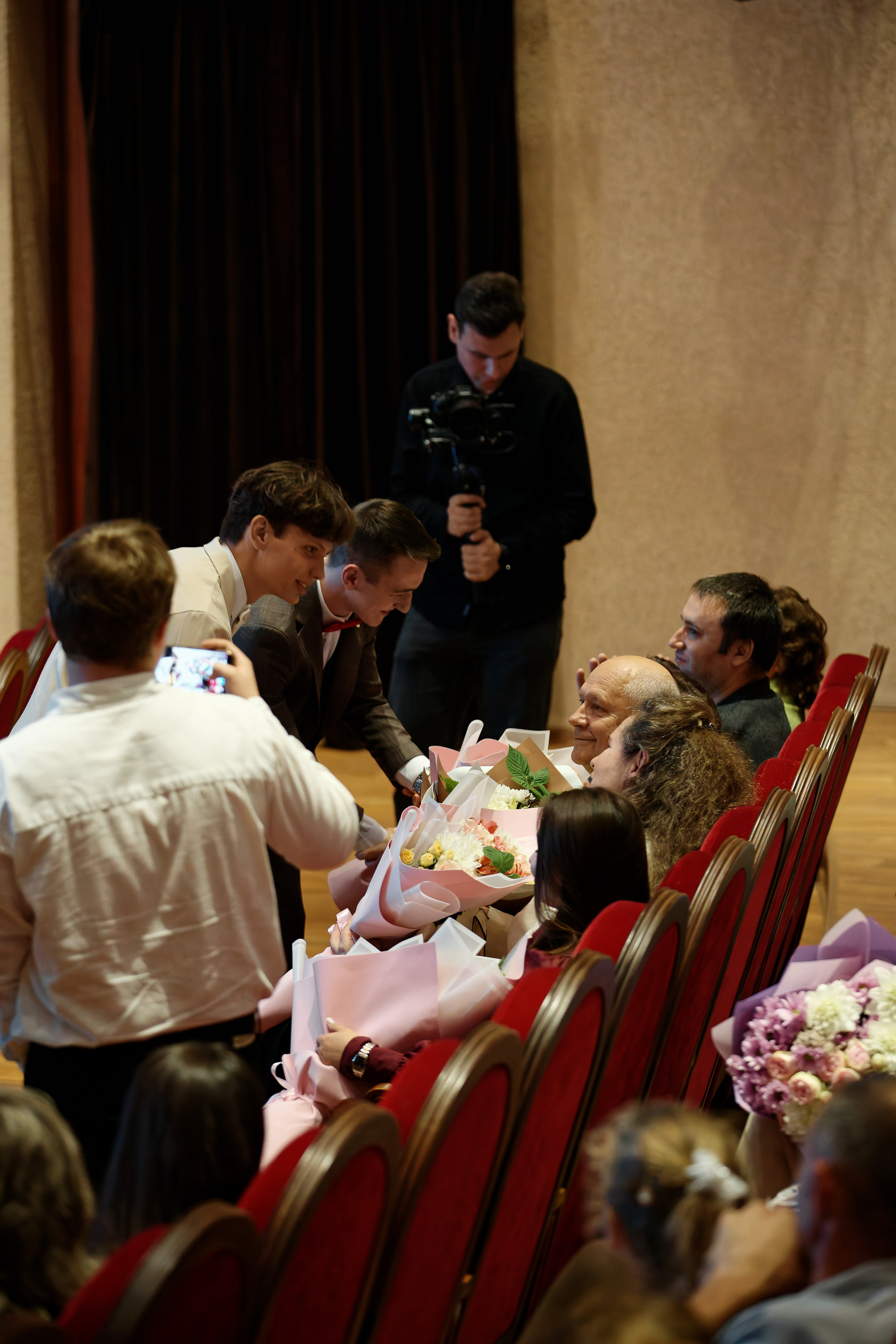 Выпускной школы 56 11Б. Семейный фотограф — Макс Белогрудов