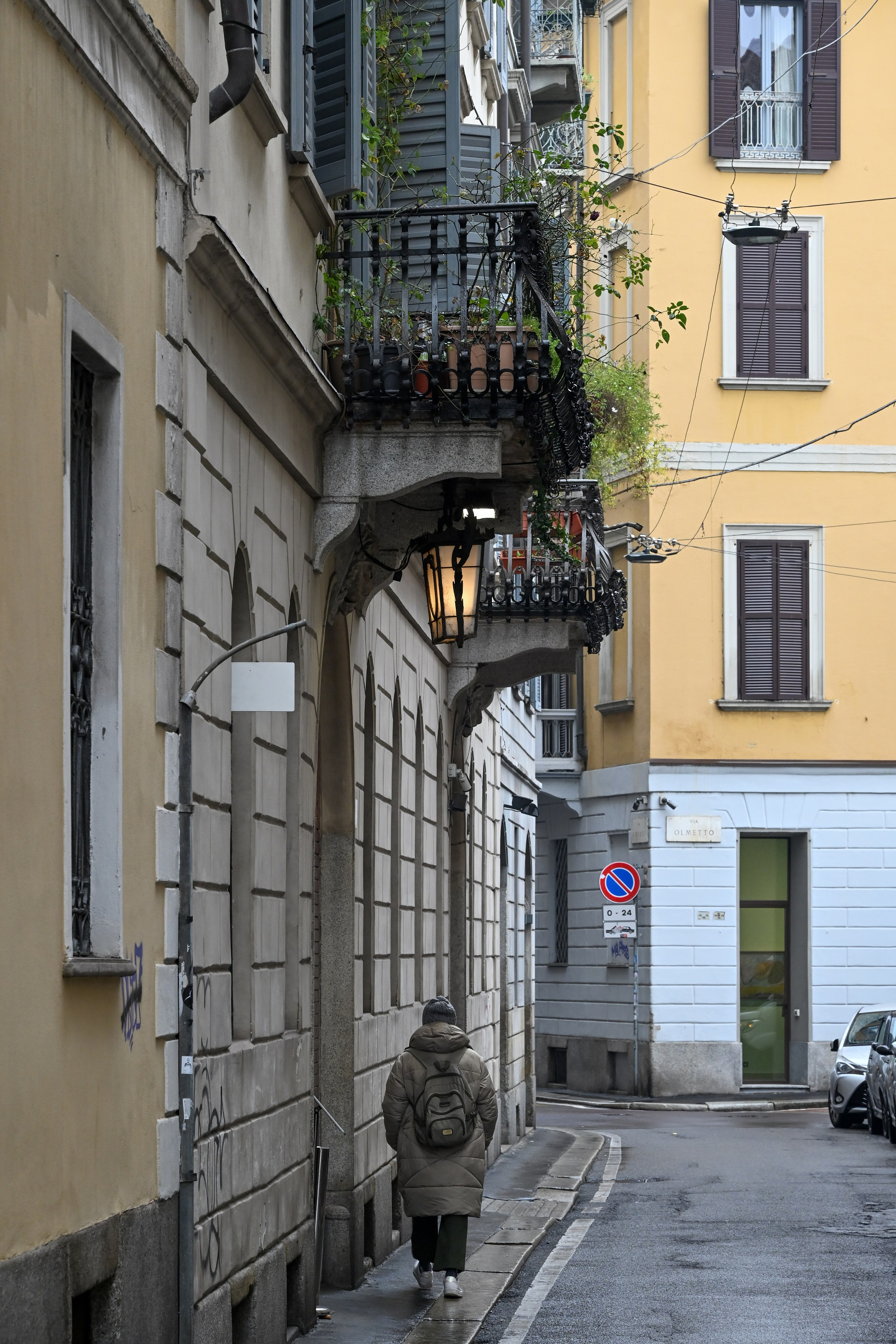 Milano: Navigli, City, Trams. Фотограф Минск